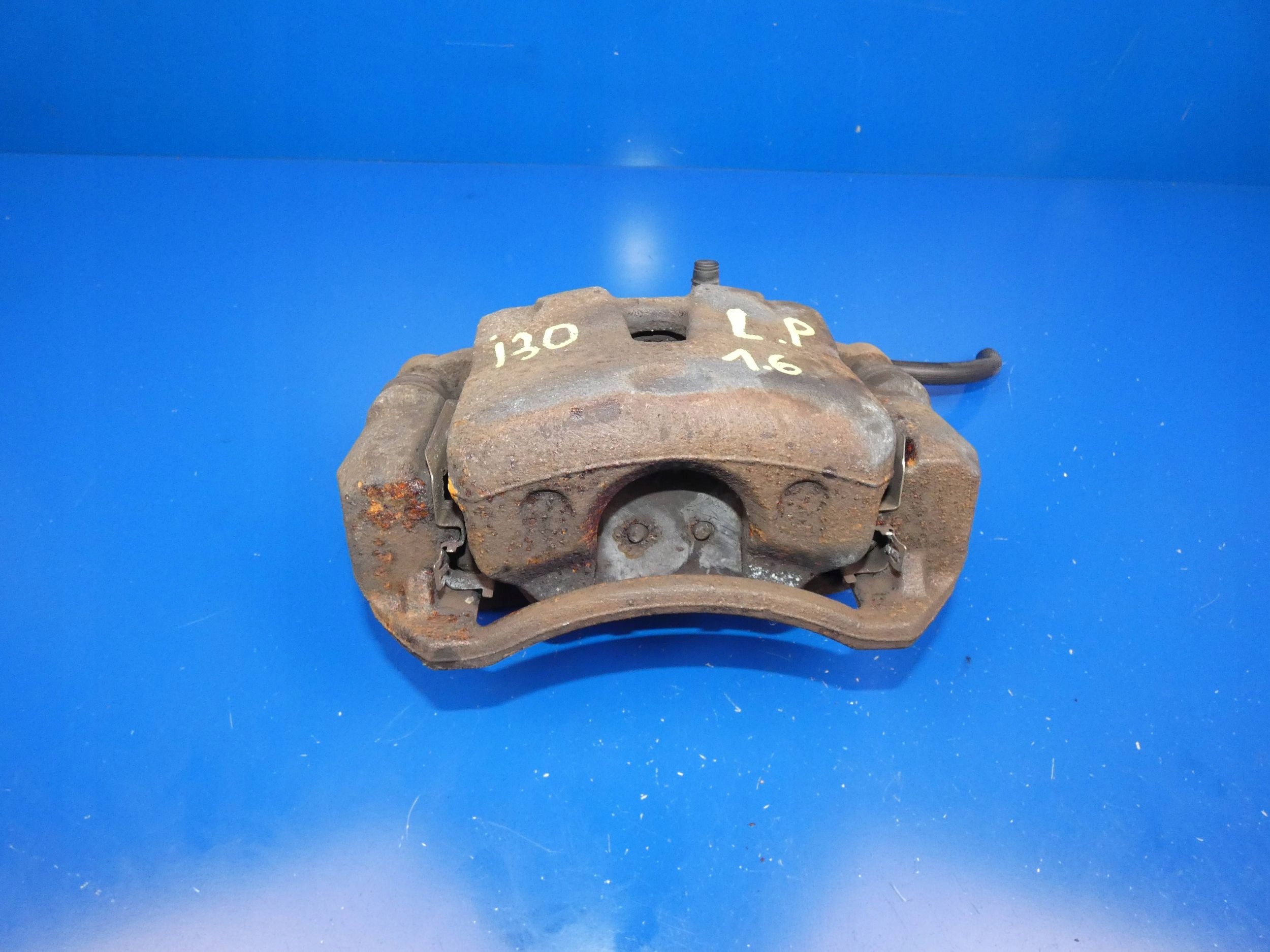 HYUNDAI I30 II caliper brake left front front