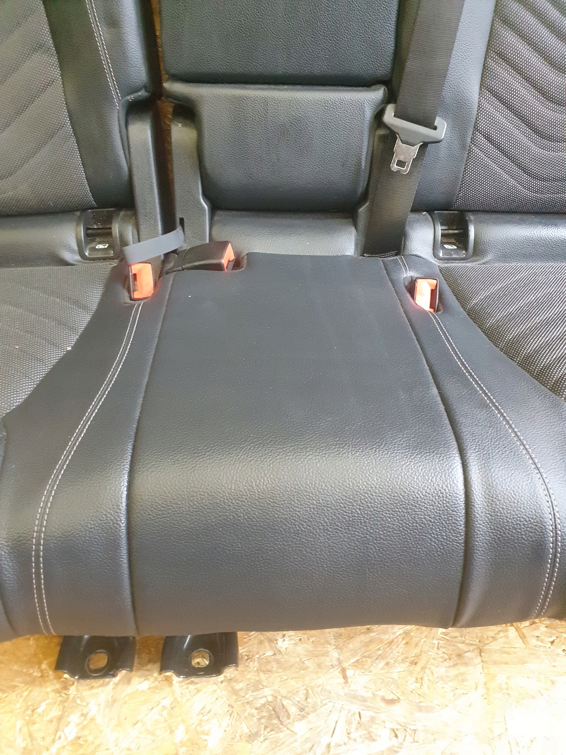 MERCEDES X247 кресла диван бочки европа