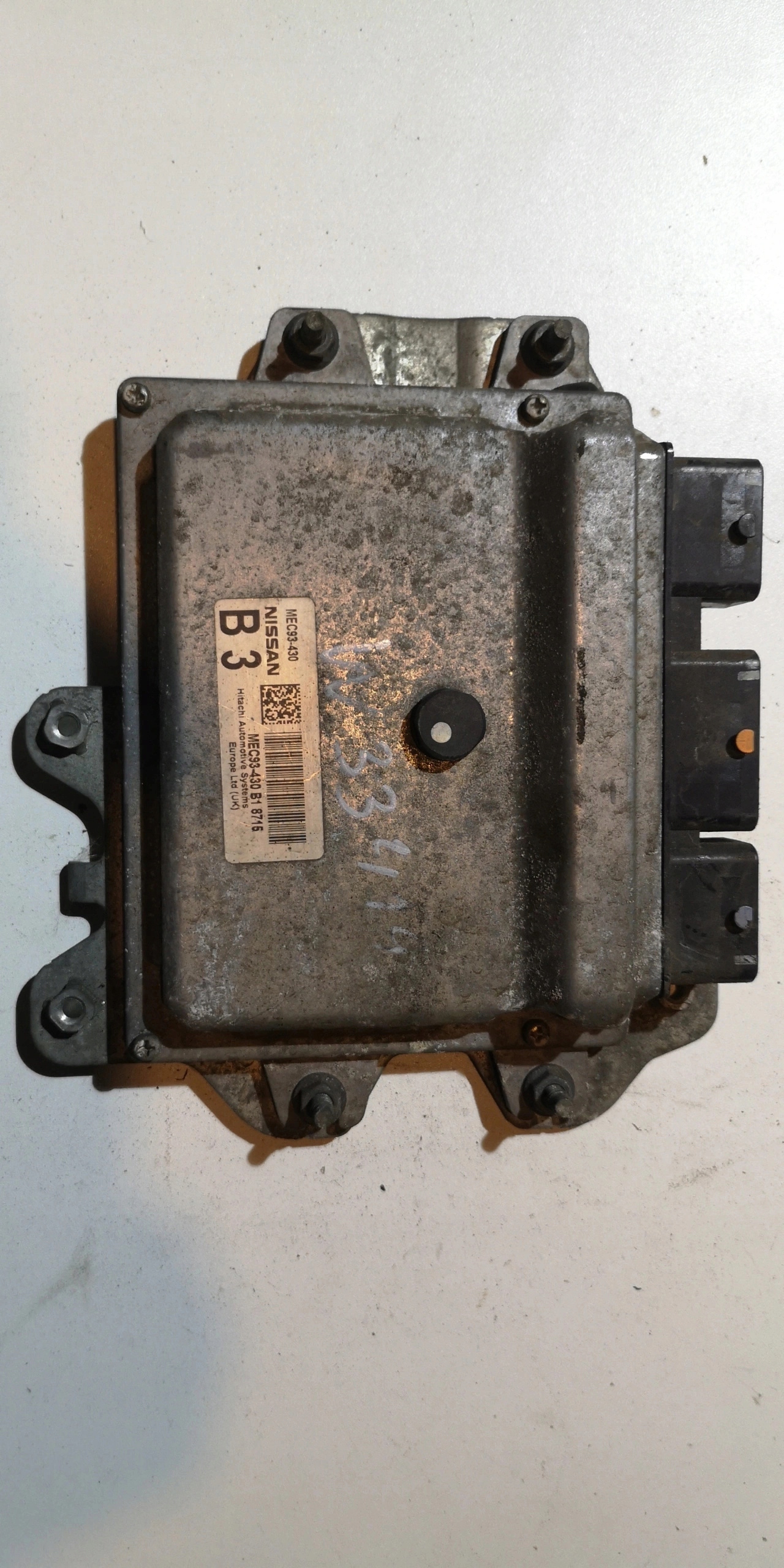 control unit NISSAN MEC93-430 B3 MEC93-430 B1 8715