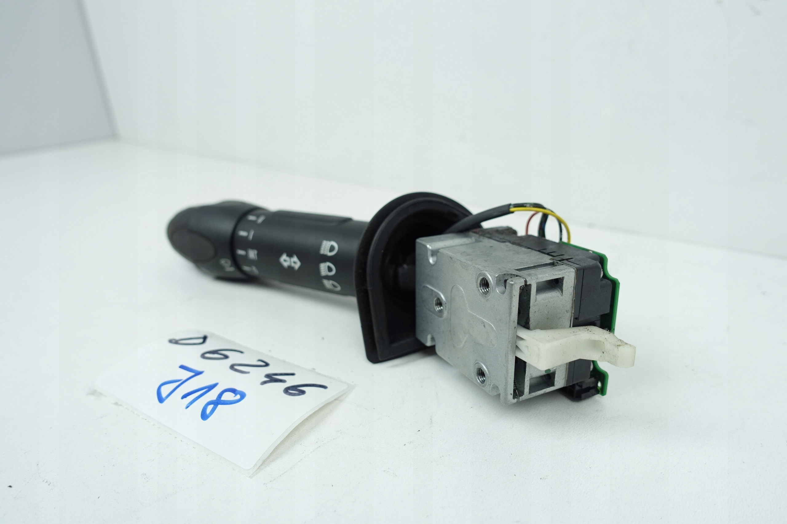 IVECO STRALIS 5801781376 wiper control below steering wheel,