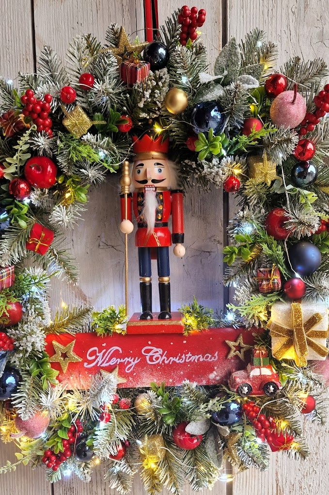 WIANEK ŚWIATECZNY BOŻE NARODZENIE DRZWI STROIK Marka inna