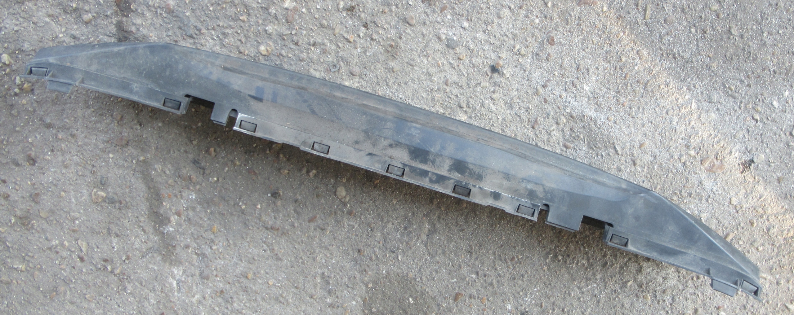 VOLVO V50 2.4 D 06R ABSORBER nárazníku předek 30655876