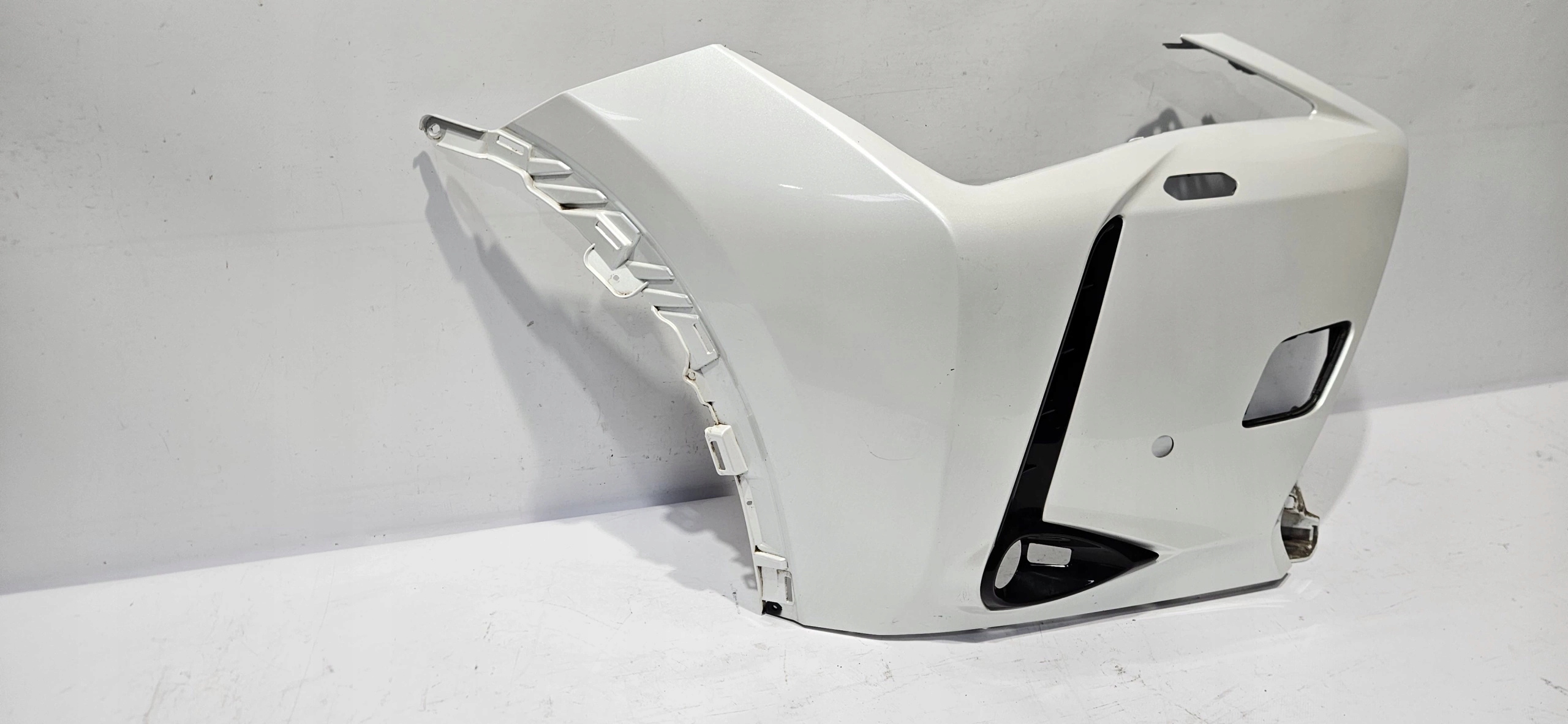 bumper corner right front LEXUS UX 18- PDC washers original 52112-76120