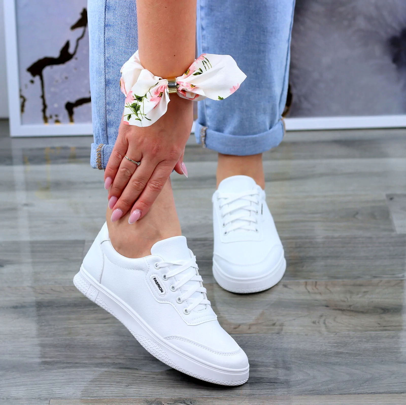 BIAŁE SKÓRZANE TENISÓWKI TRAMPKI DAMSKIE FASHION Marka inna