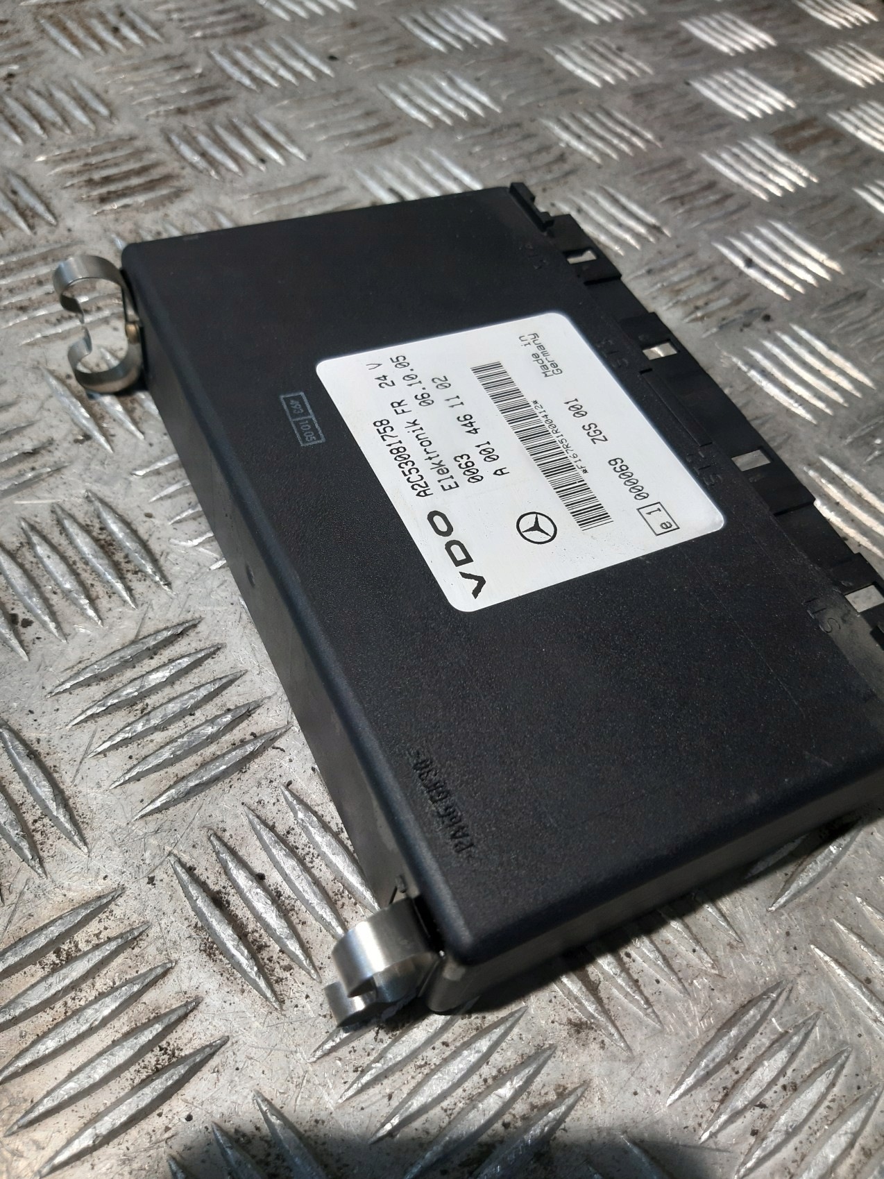 control unit FR 24V MERCEDES CITARO VDO A0014461102