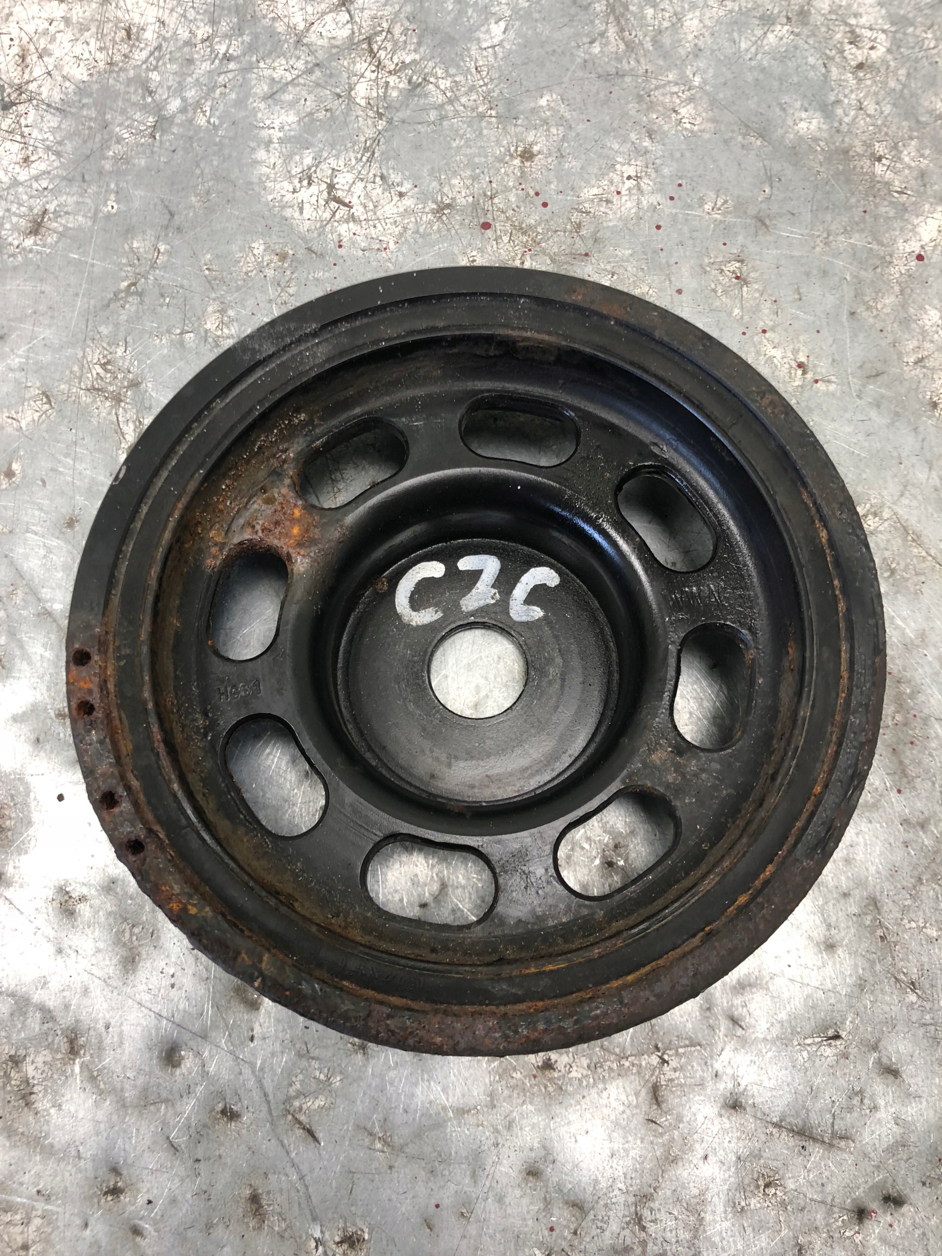 pulley VW SKODA AUDI 1.4 TSI CZC 04E105243E