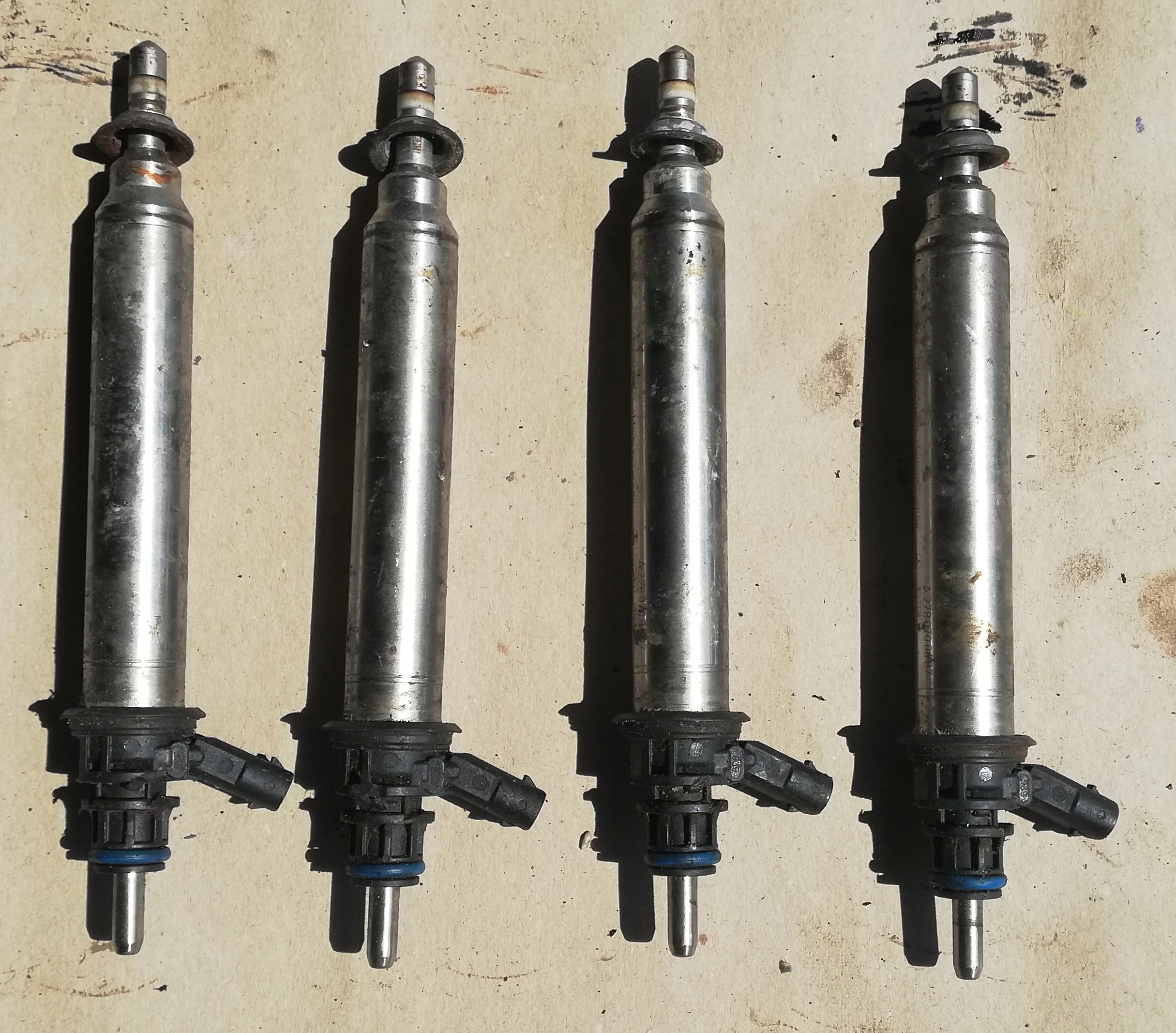 WTRYSKIWACZ A2780700687 Numer katalogowy części A2780700687