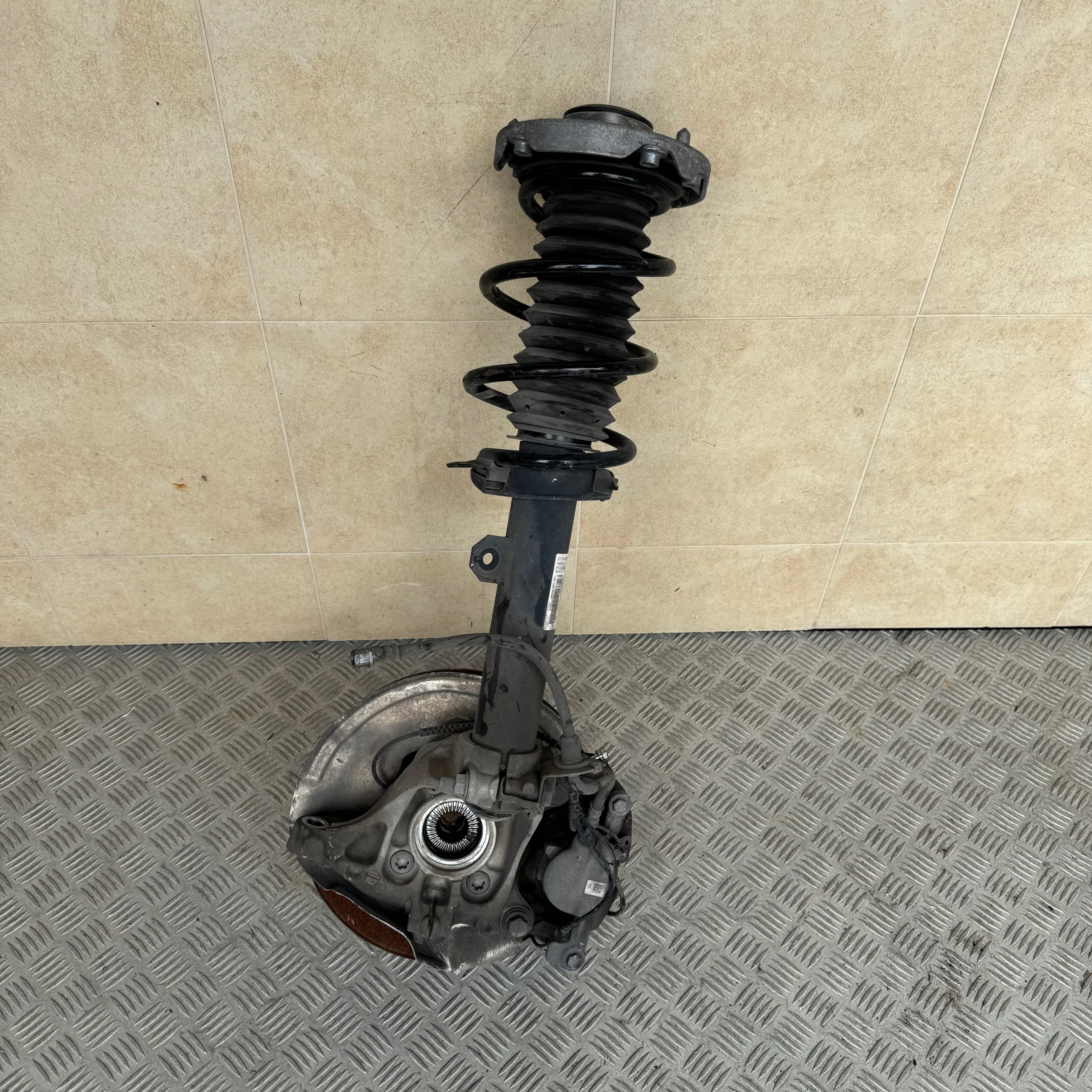 swing front left BMW X1 F48 2019 ROK