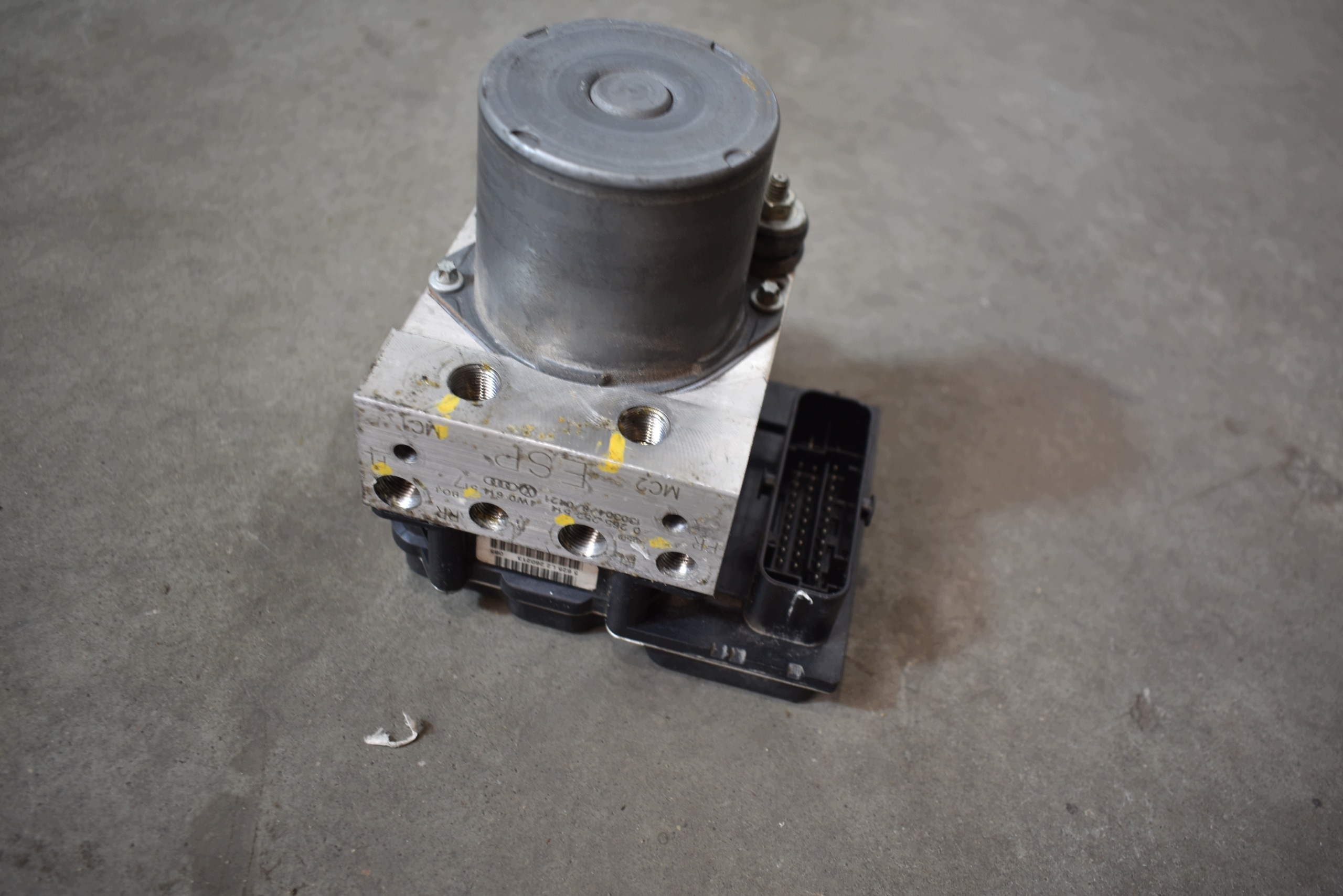 IDEALNY modul Bedienteil Pumpe ABS BENTLEY FLYING SPUR 1