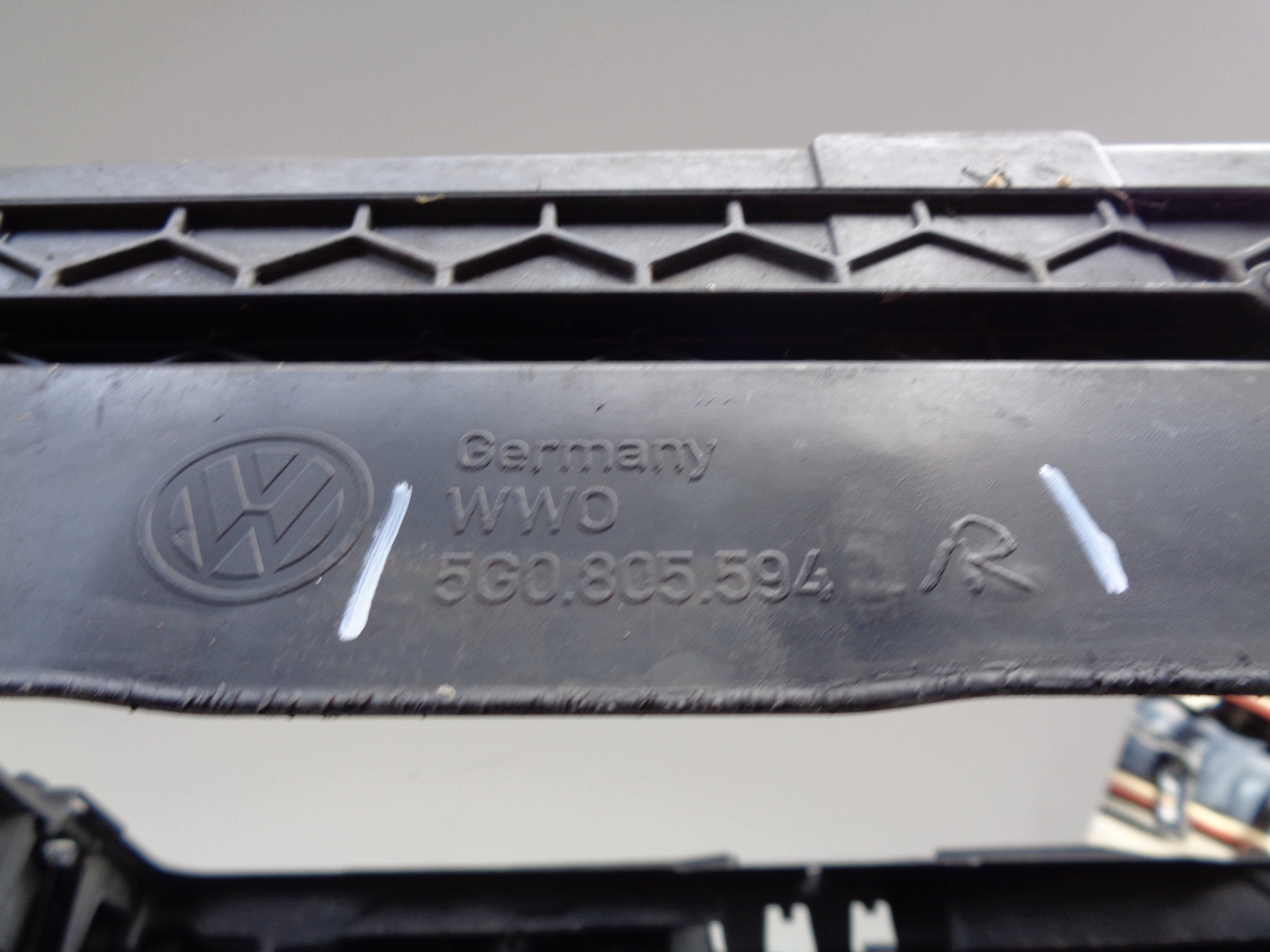 bar, wall front VW GOLF VII 7 GTI GTD 5G 5G0 12- NR 53890