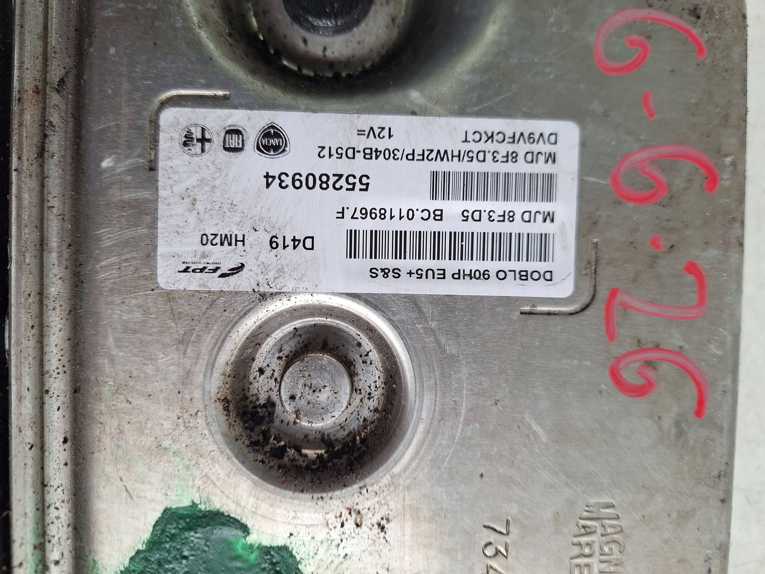 FIAT computer control unit of the engine MJD 8F3.D5 FPT 55280934