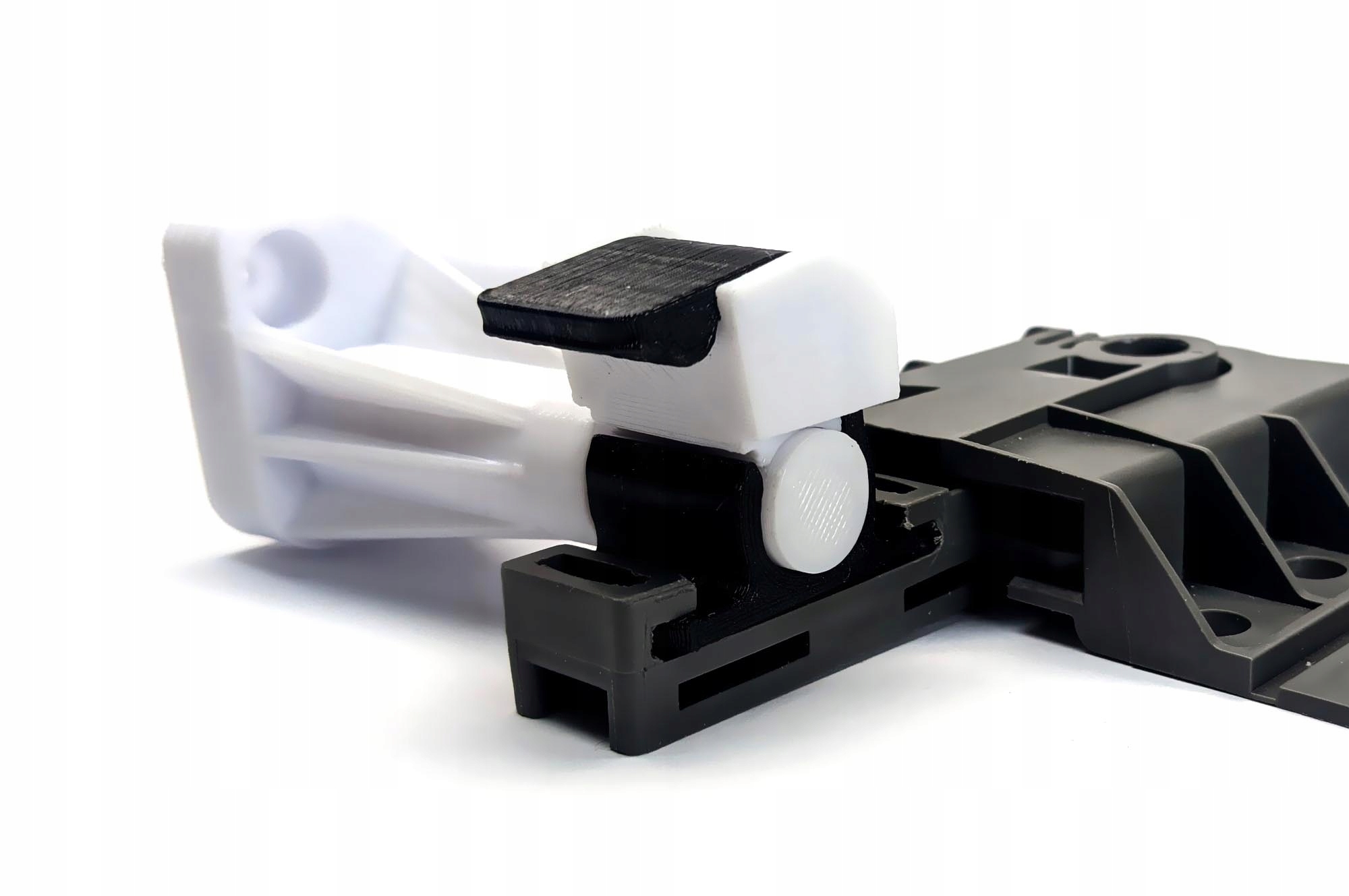 BLOKADA ZAWIASU DOLNEGO DO ZMYWARKI IKEA BEHJALPLIG B - zamiennik Szerokość maksymalna 23 mm