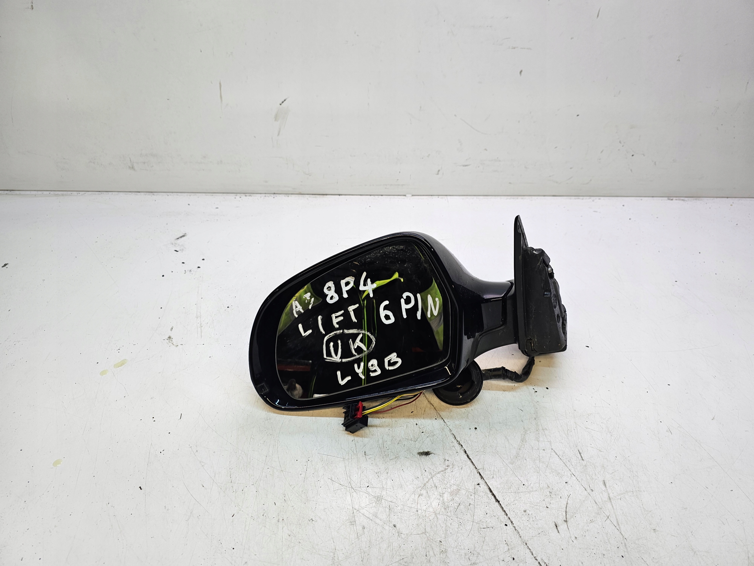 mirror left front AUDI A3 8P LIFT LY9B 6PIN UK