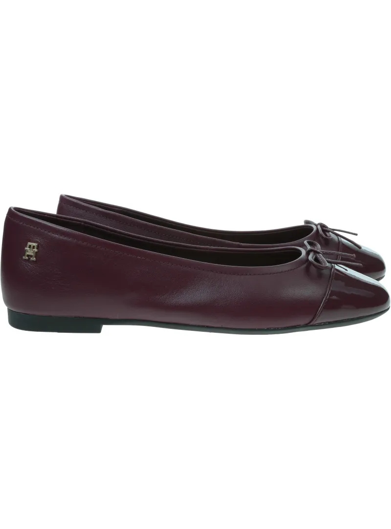 Baleríny Tommy Hilfiger Patent Toe-Cap Ballerina FW0FW08830 H04 40