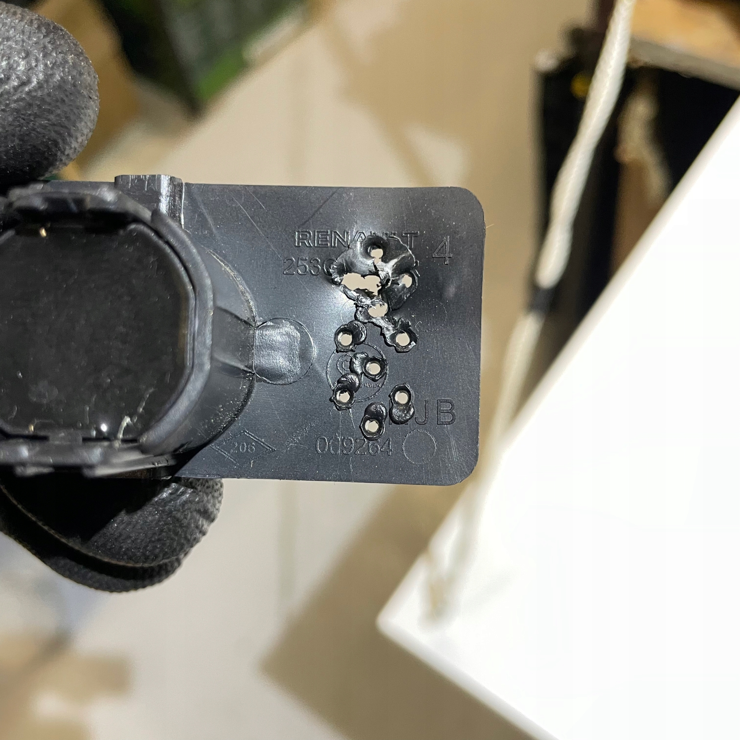 RENAULT CAPTUR II SENSOR PDC HECK 284422266R