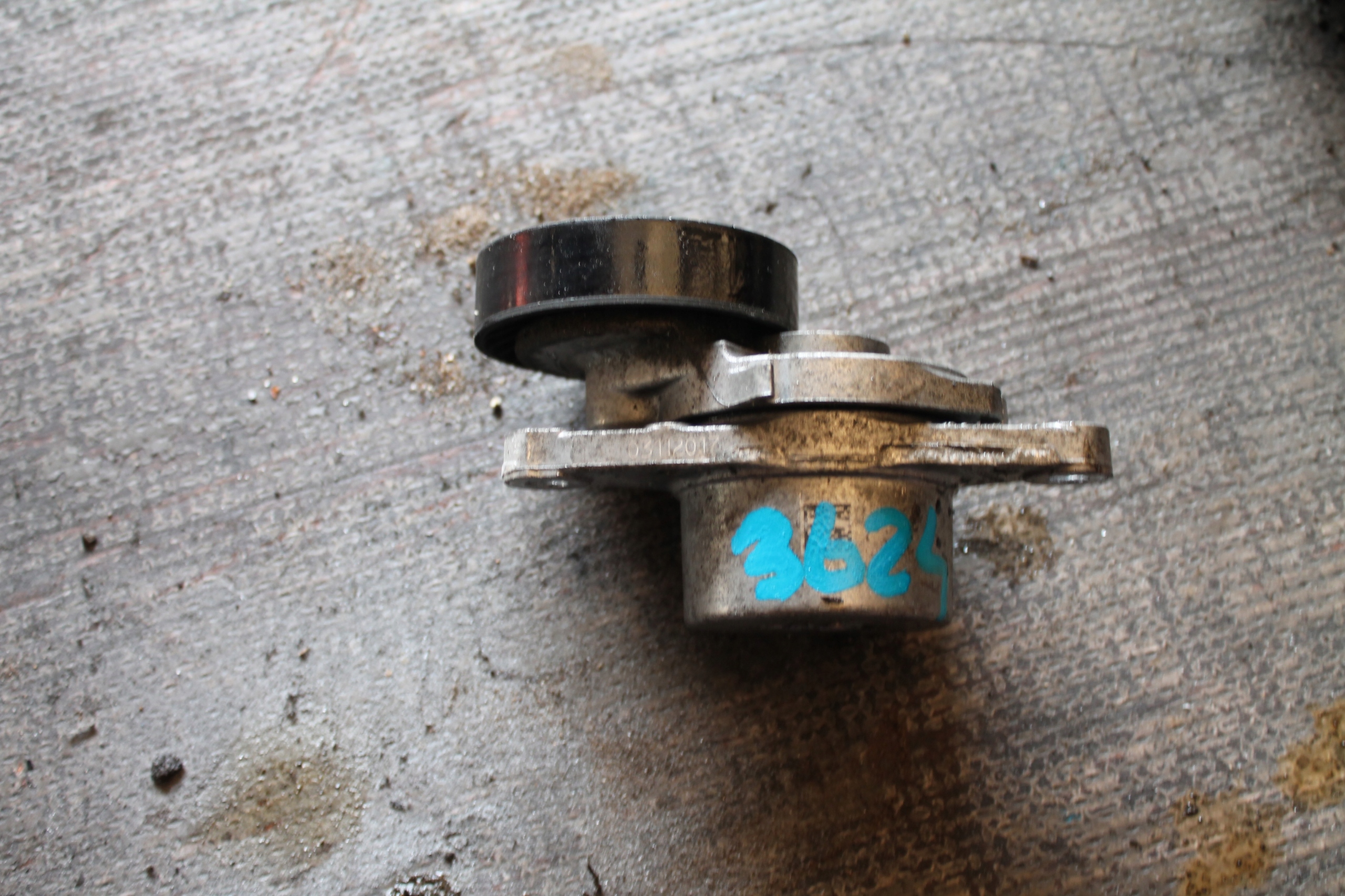 3624. adjuster roll MERCEDES AMG A1772003400