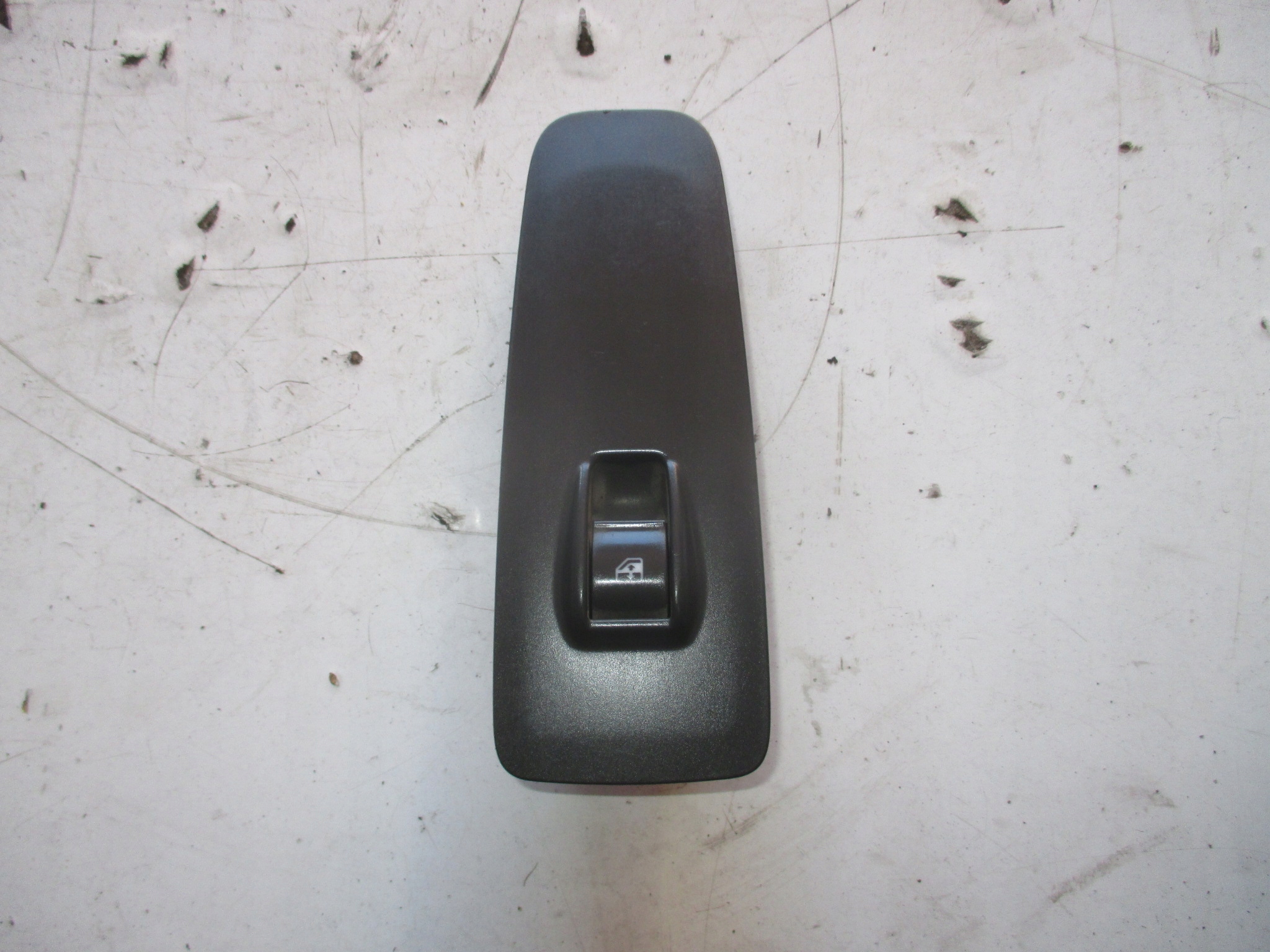 PRZEŁĄCZNIK PANEL STEROWANIA SZYBY DUCATO 06-11 PŃ