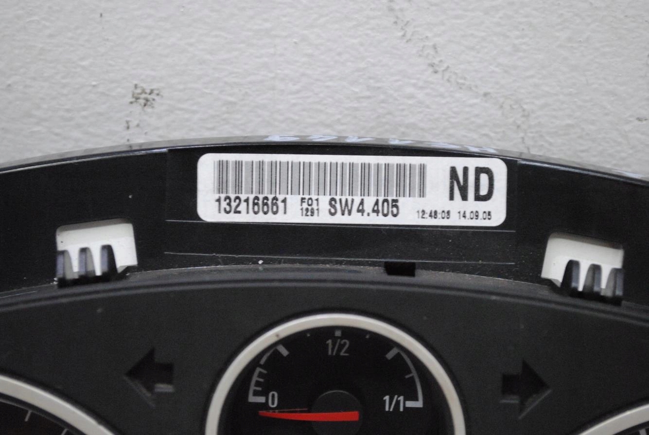 dials clock OPEL ZAFIRA B ASTRA H 13216661 ND