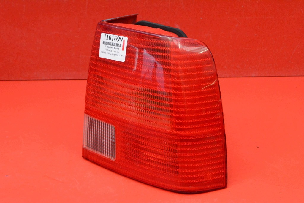 light right rear part rear 3B5945096F VW PASSAT B5 sedan 96-00