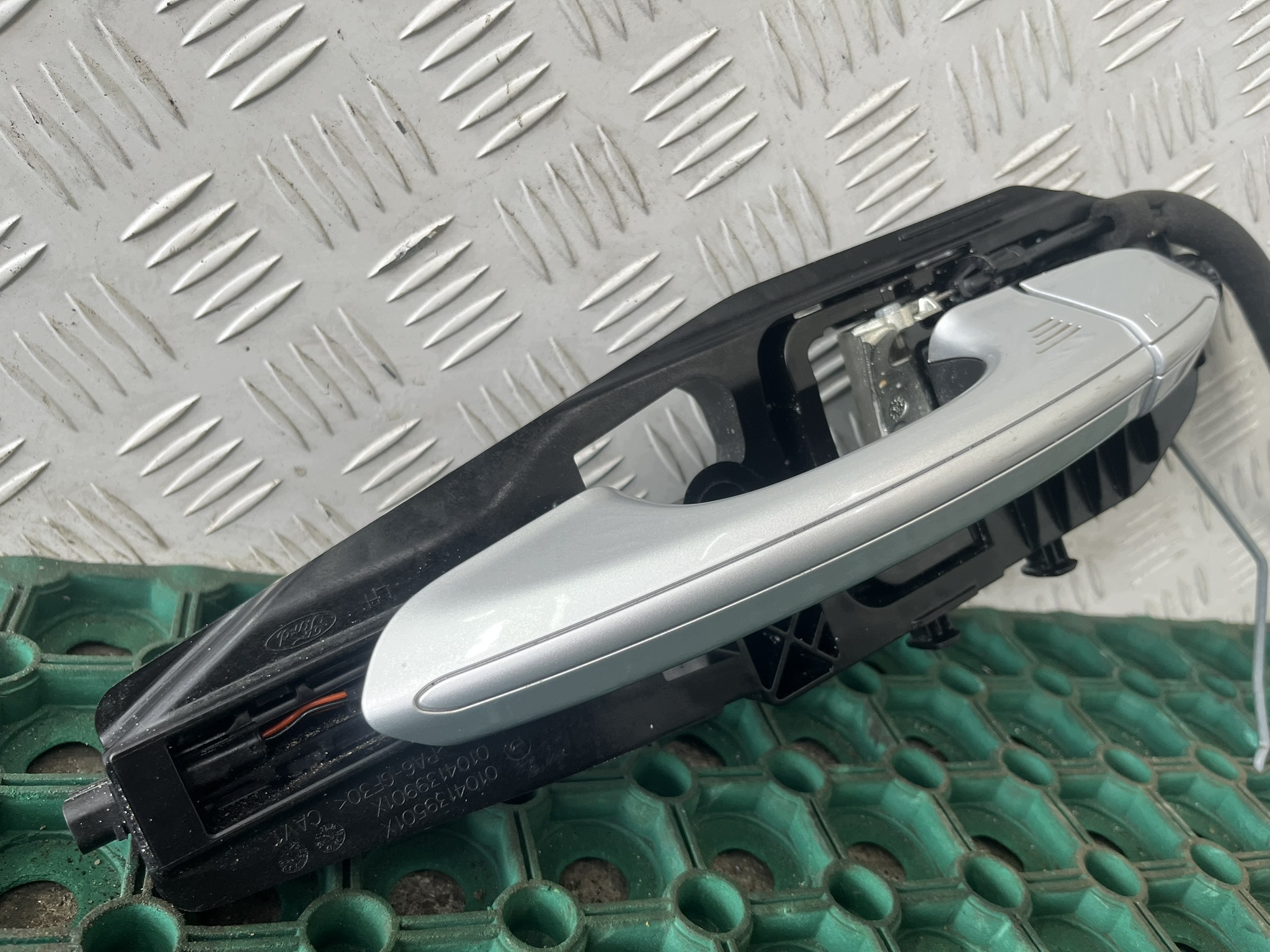 FORD MONDEO MK5 handle door front left ES73-F22465-HC MOONDUST SILVER