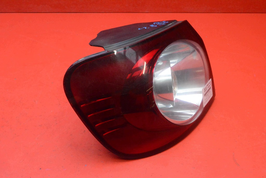 light left rear part rear LED 5M0945095L VW GOLF 5 V plus 04-09