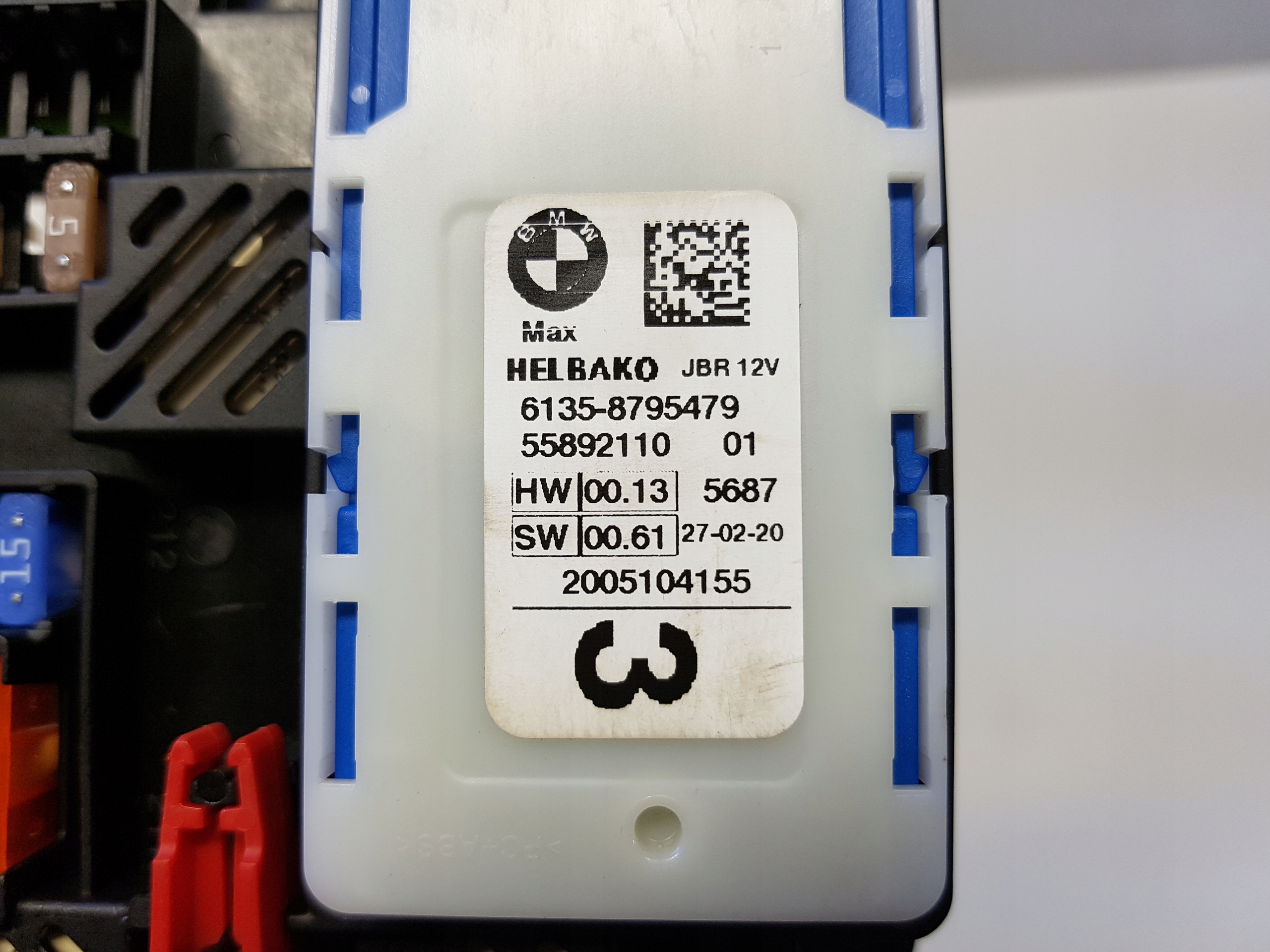 BMW G20 330e Module fusibles 8734161