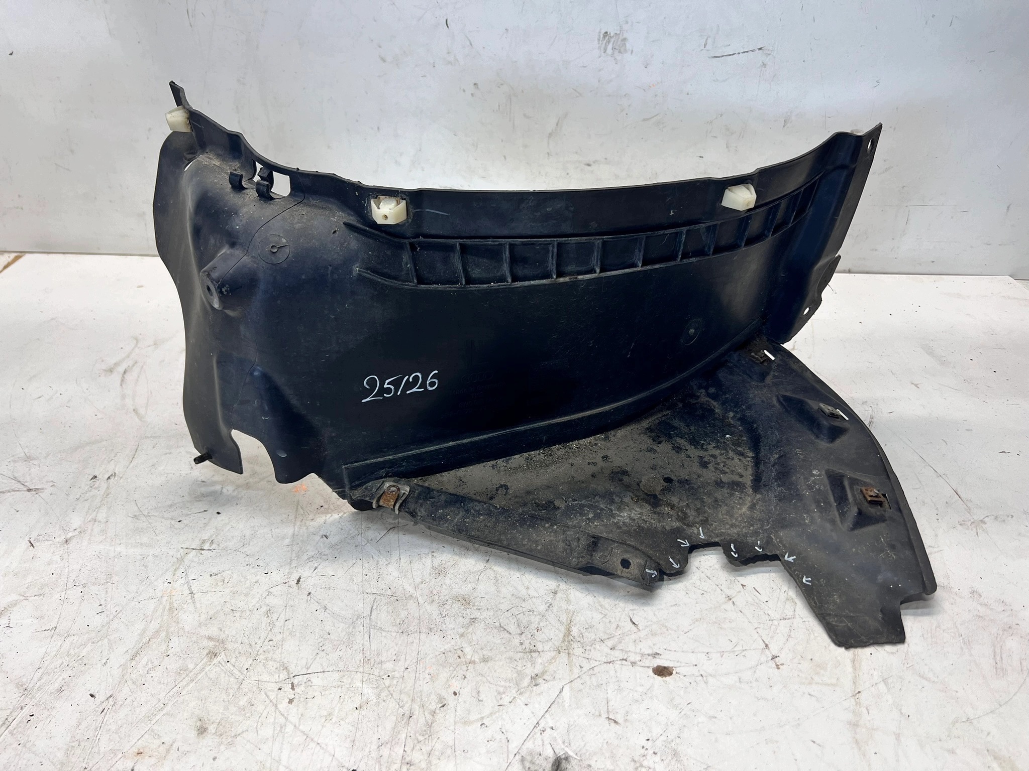 mudguard NOSEK left front AUDI A4 B9 8W0853887A 25/26
