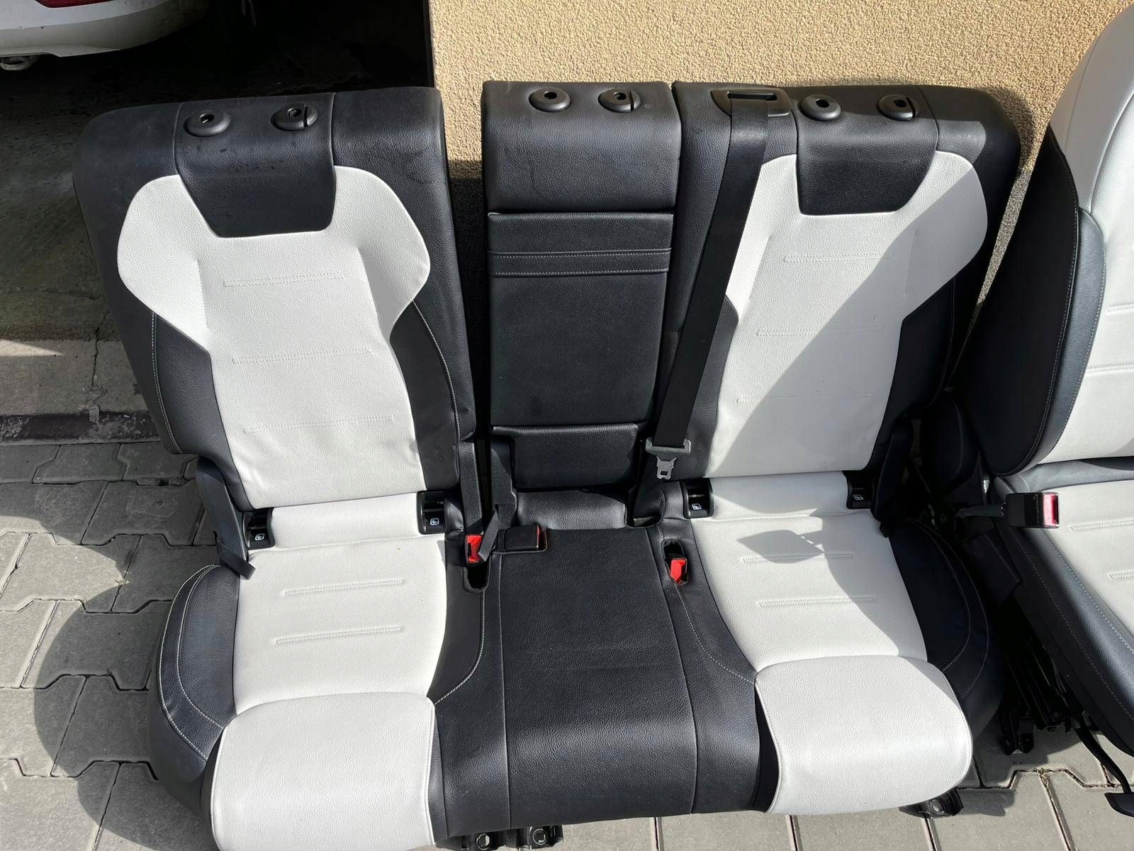 кресла Передний + диван MERCEDES X247