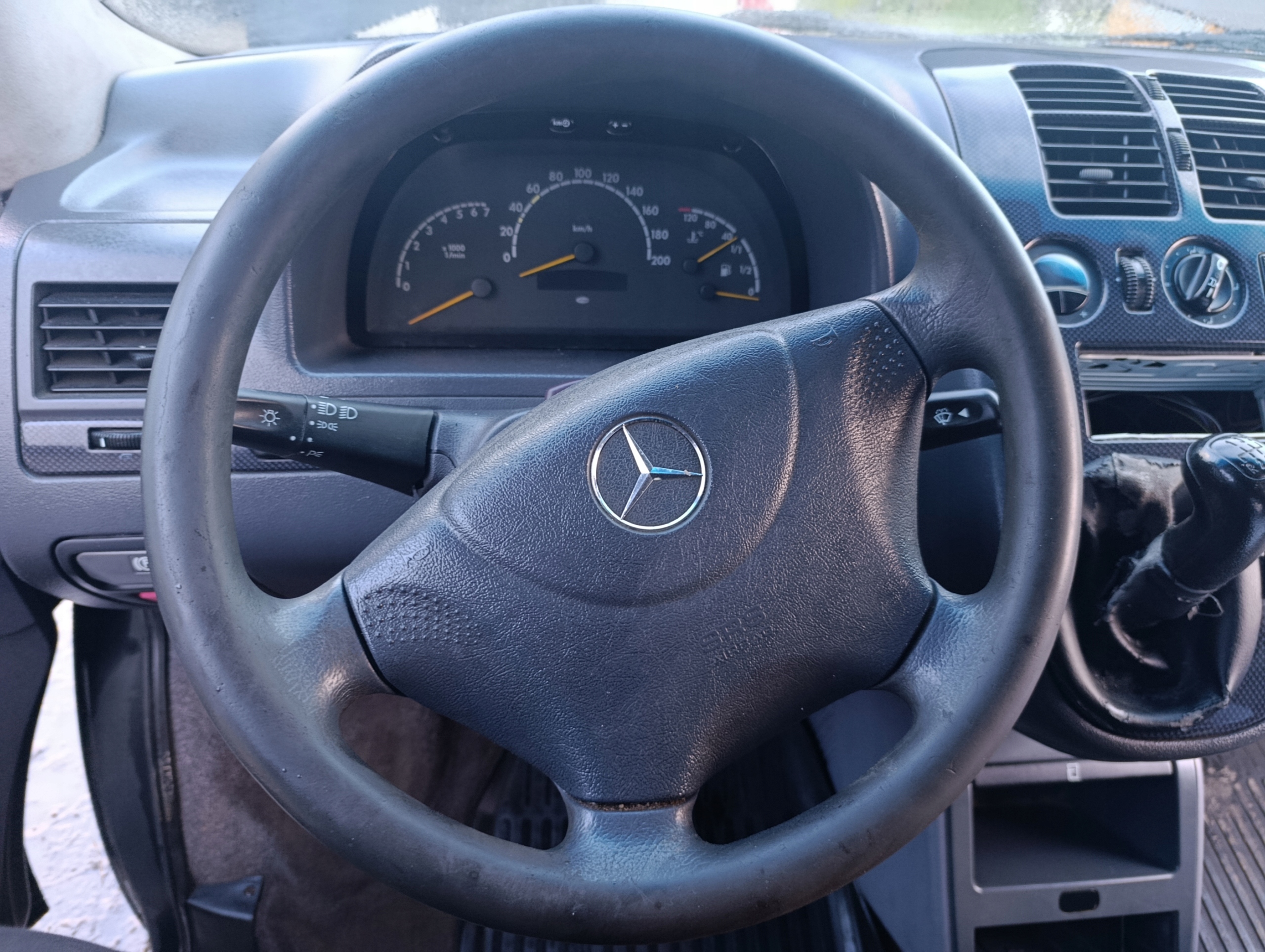 MERCEDES VITO W638 KIEROWNICA.