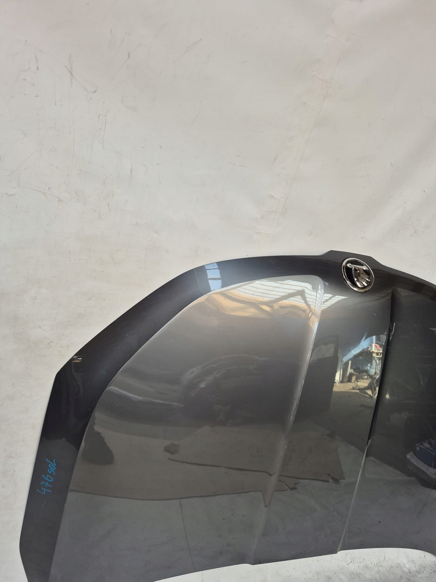 SKODA KAROQ 17-> Cofano