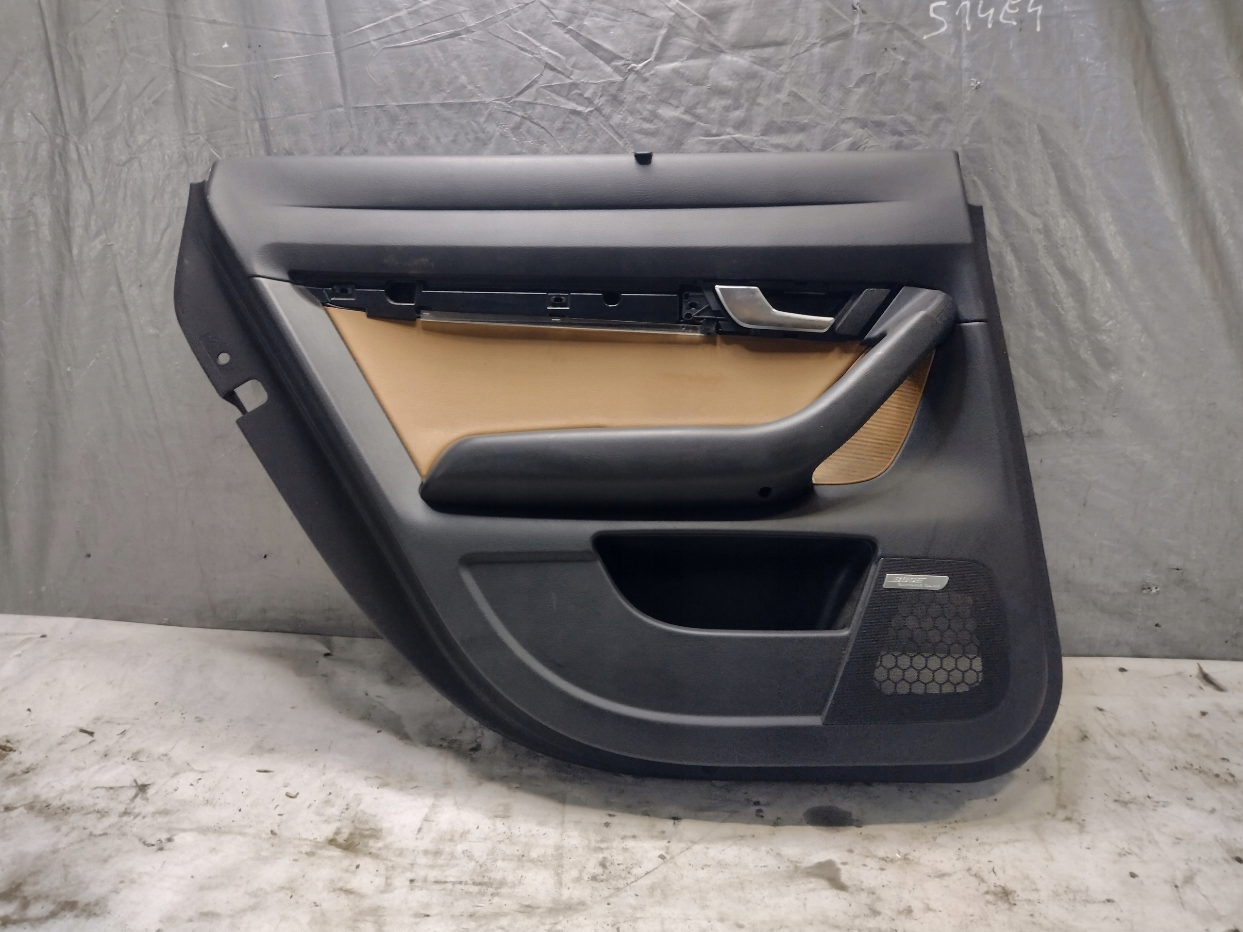 side door blinds left rear part Audi A6 C6 sedan 4F0867305