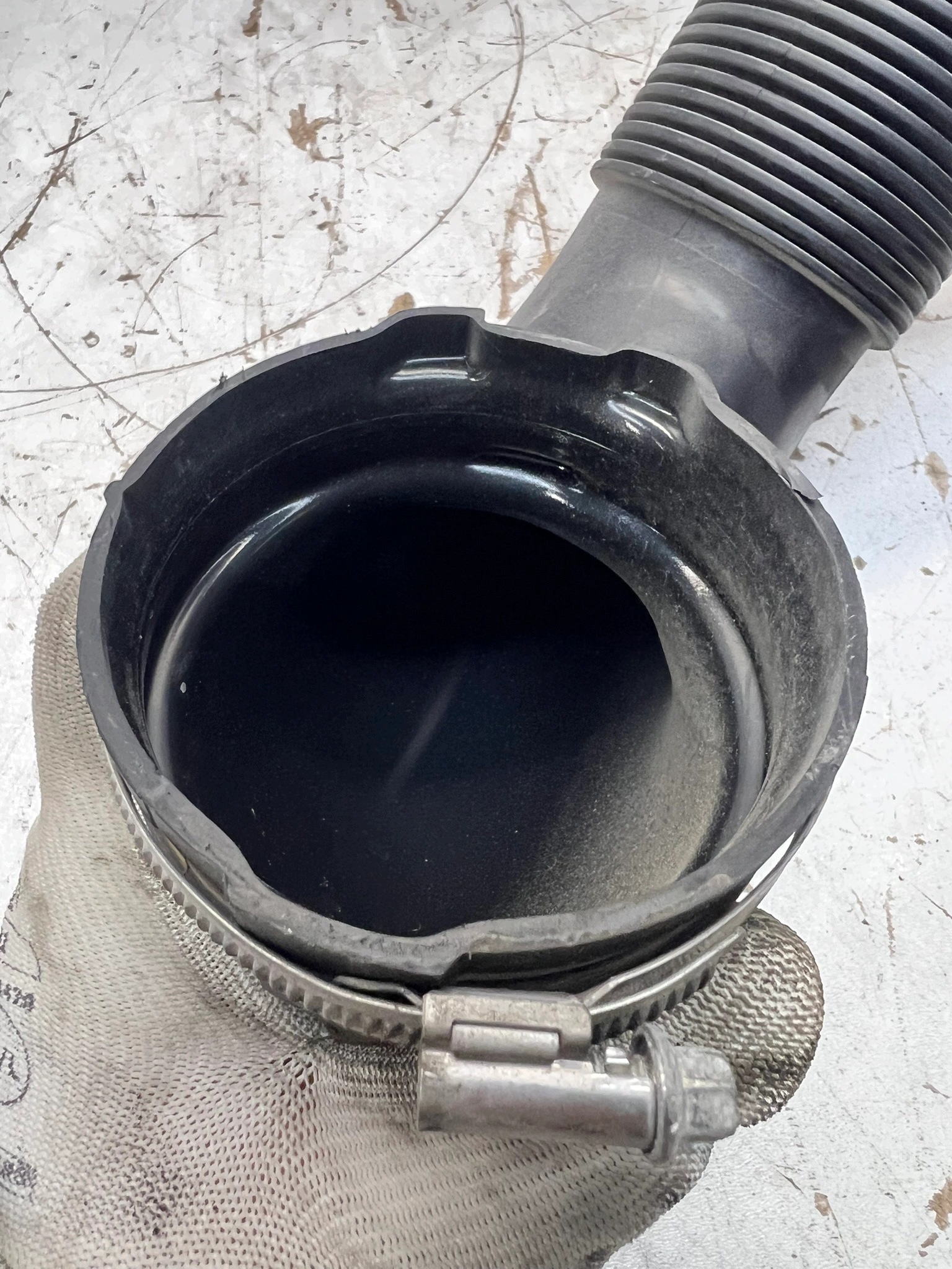 suction pipe air AUDI A6 C7 A7 2.0 TFSI 4G0129615H