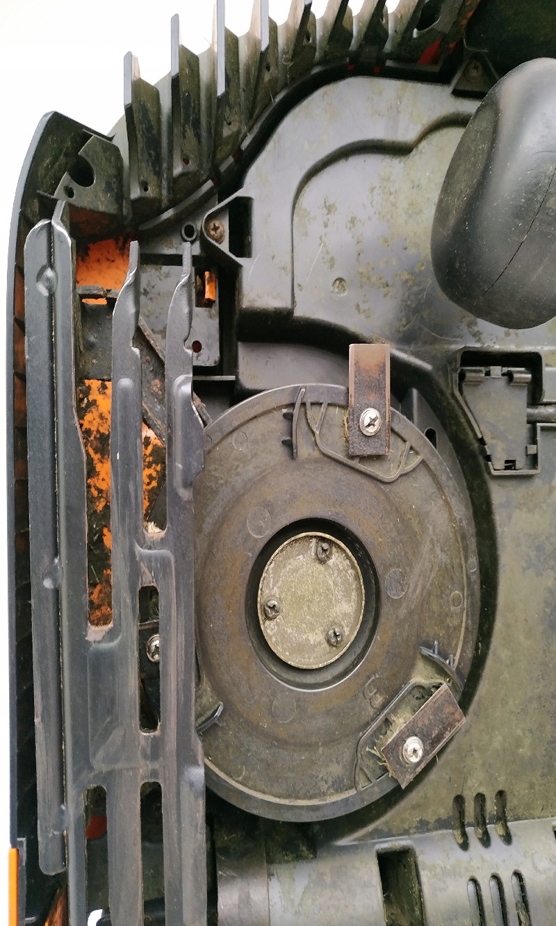 KOSIARKA AUTOMATYCZNA WORX WR141E 36W 500M2 Seria Landroid