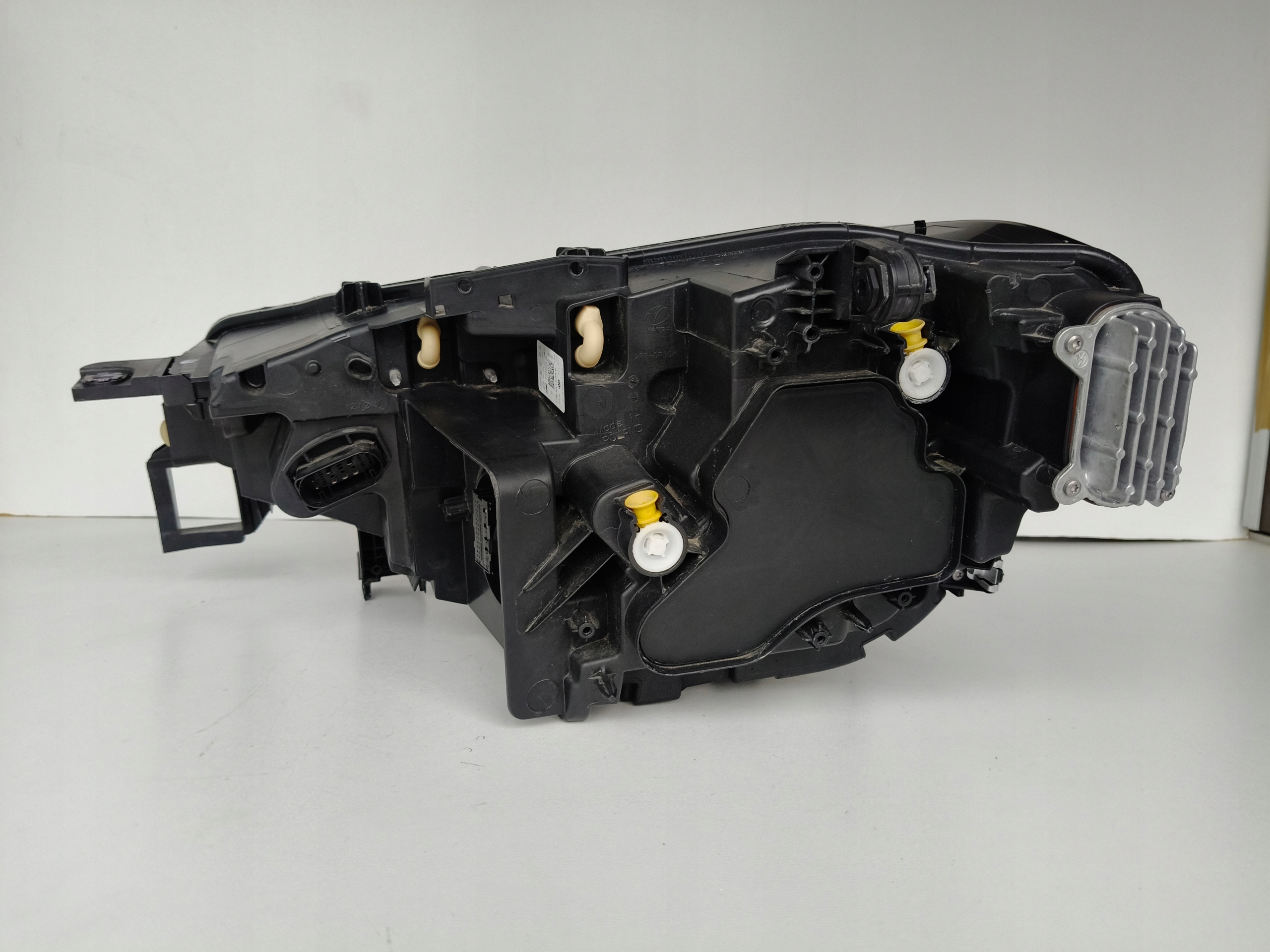 light right REFLEKTOR VW ID4 11A 21- FULL LED