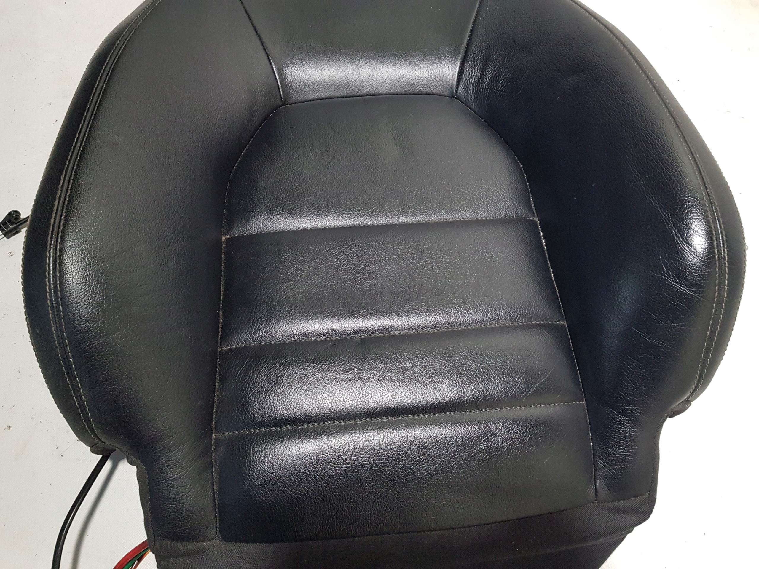 MERCEDES W207 OPARCIE seat driver´s left