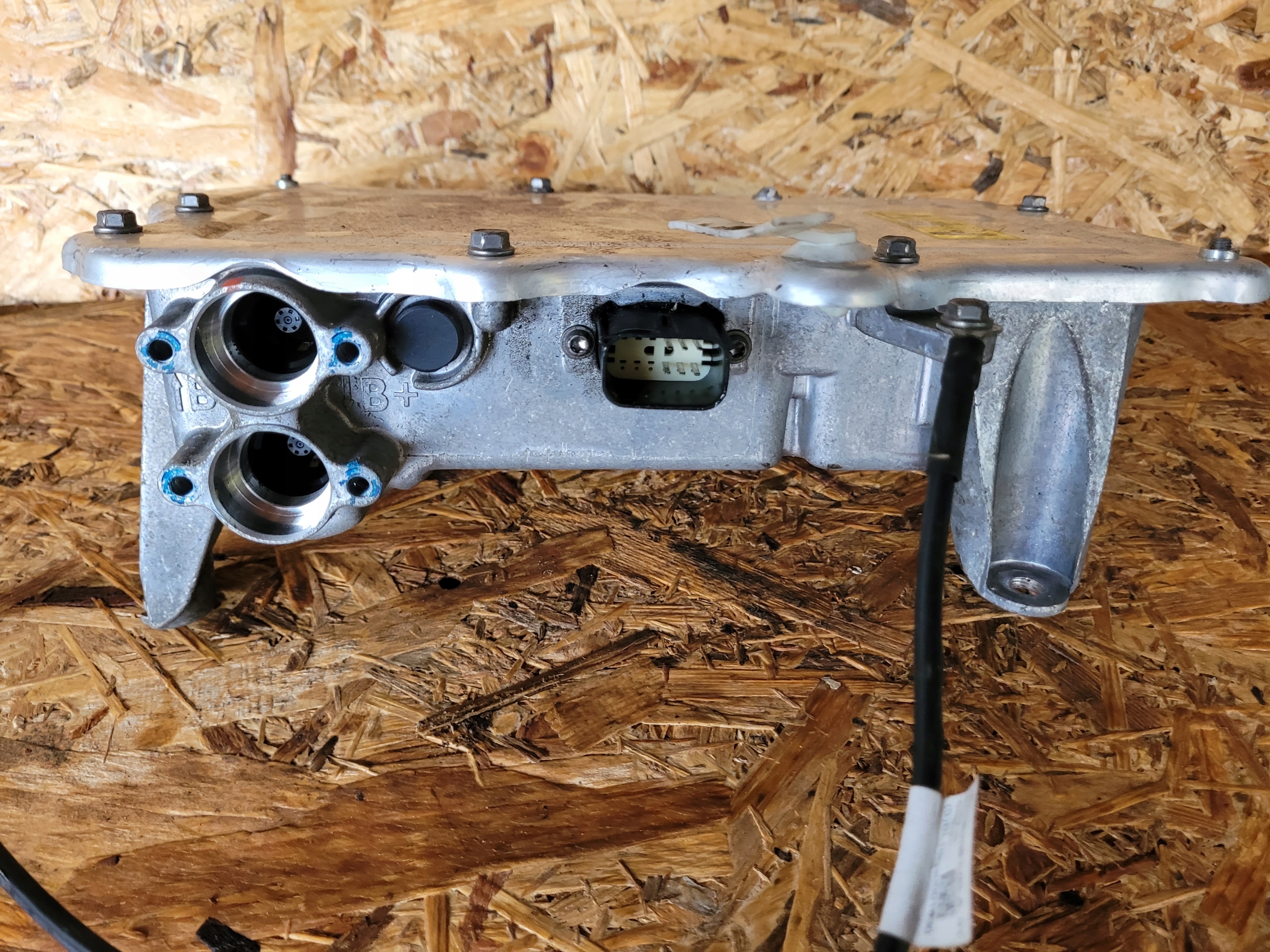 JUNCTION BOX 1049678-00-G REV02 TESLA MODEL X