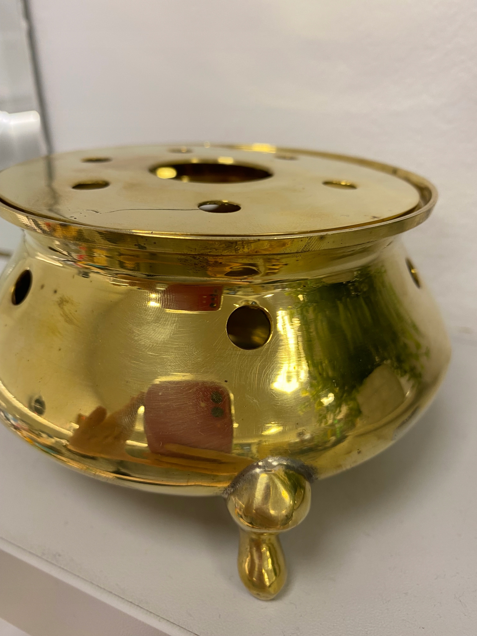 

Mosiężny podgrzewacz do dzbanka czajniczka