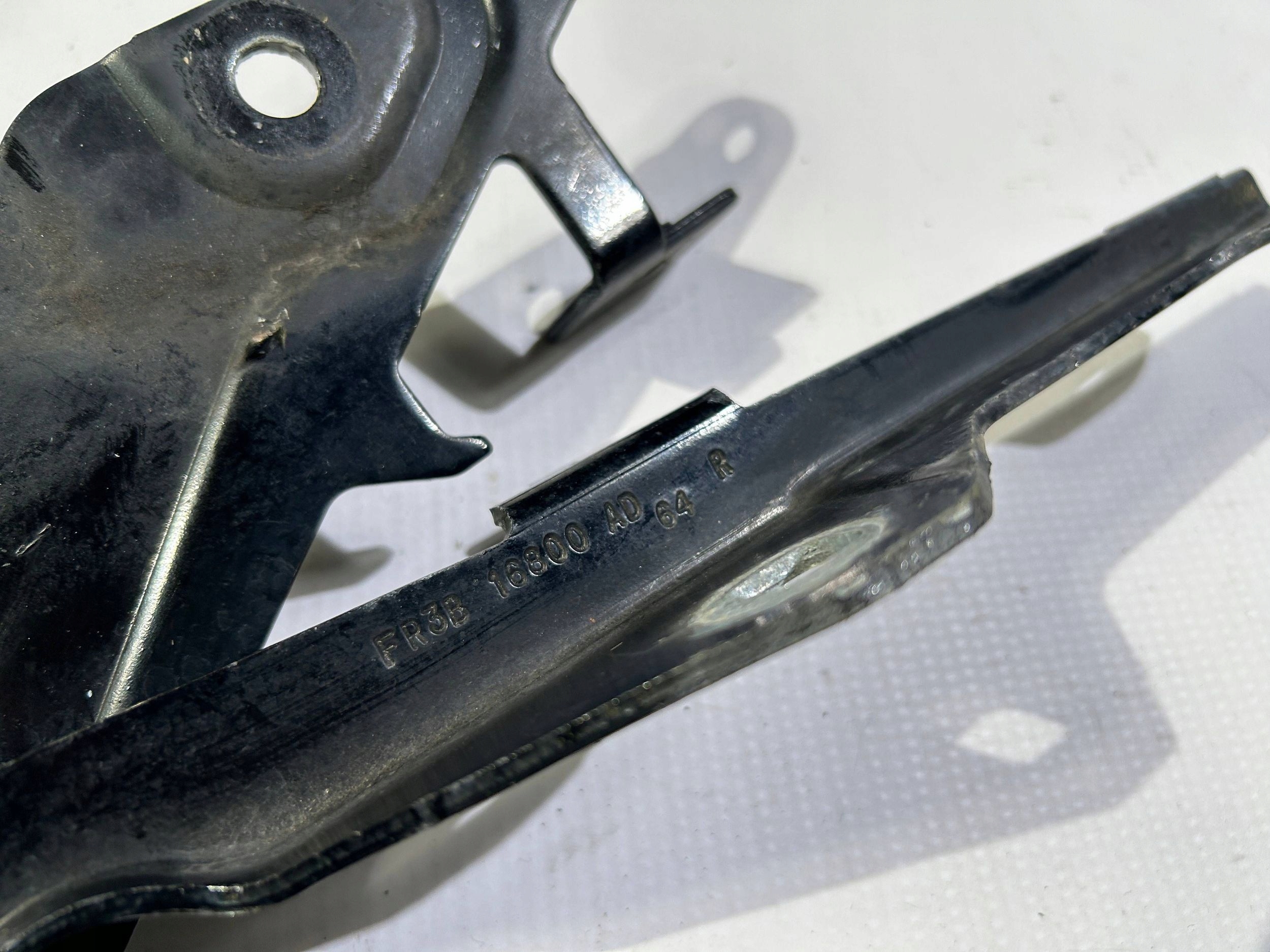 hinge bonnets right pokrywy of the engine Ford Mustang 2015