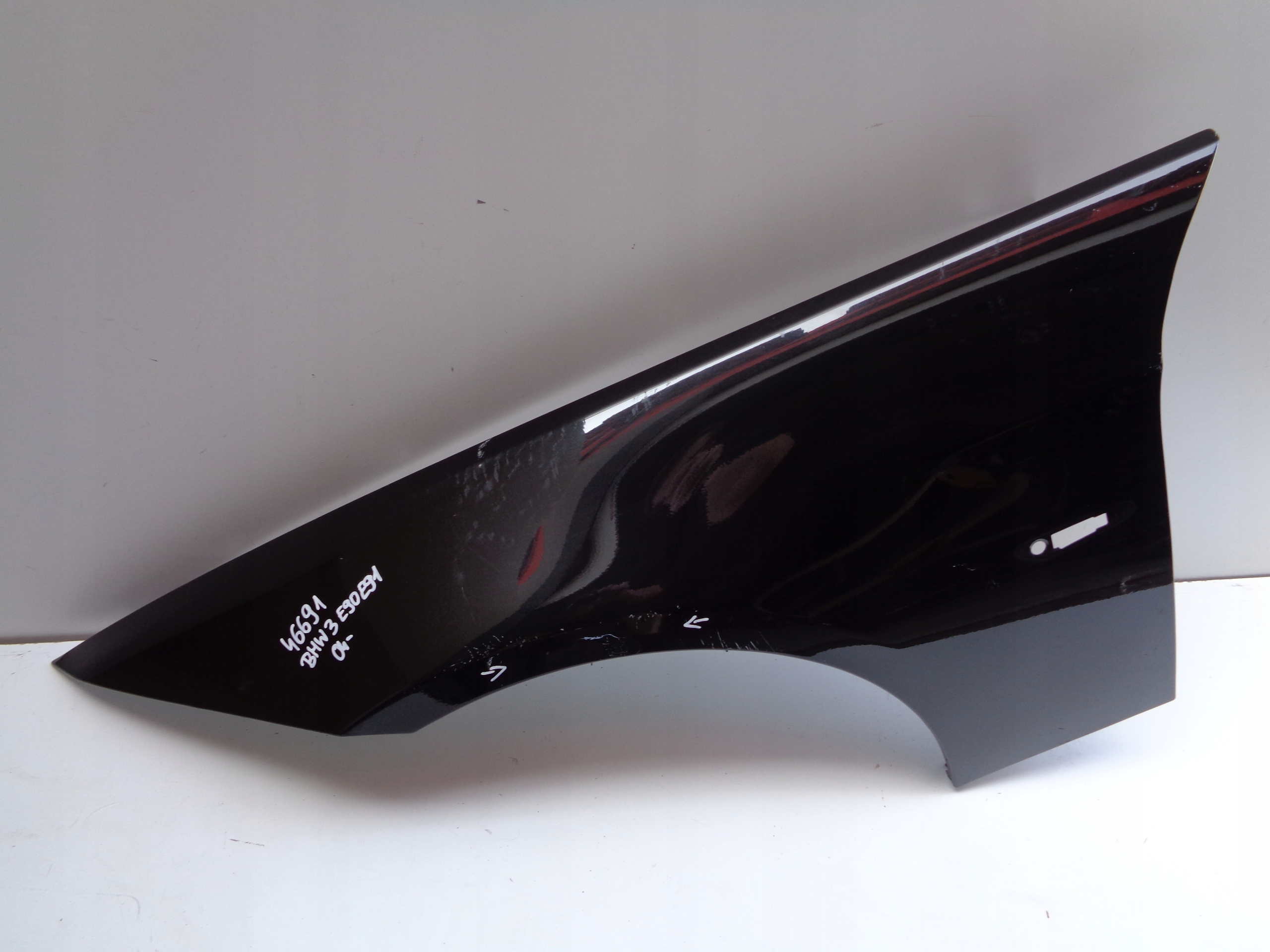 parafango sinistra anteriore BMW 3 E90 E91 04- NR 46691
