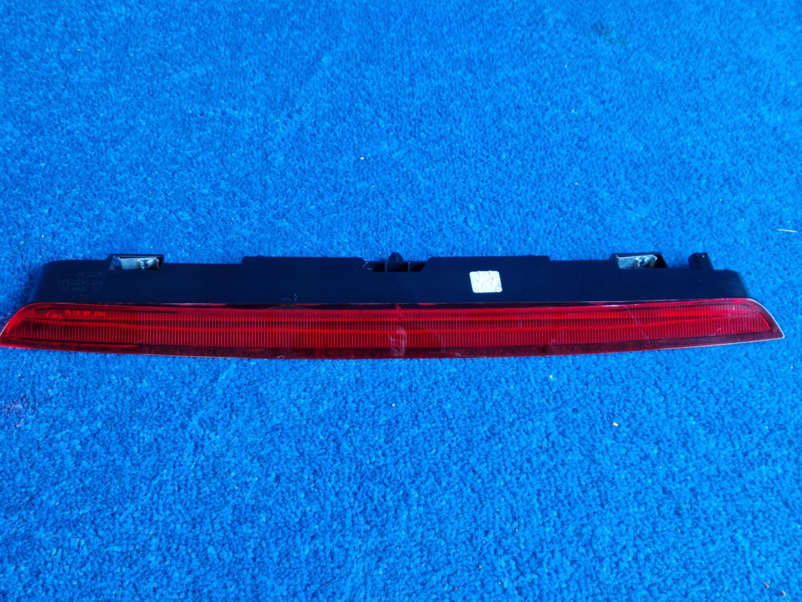 PORSCHE CAYENNE III 9Y TRZECIE light STOP 9Y0945097A