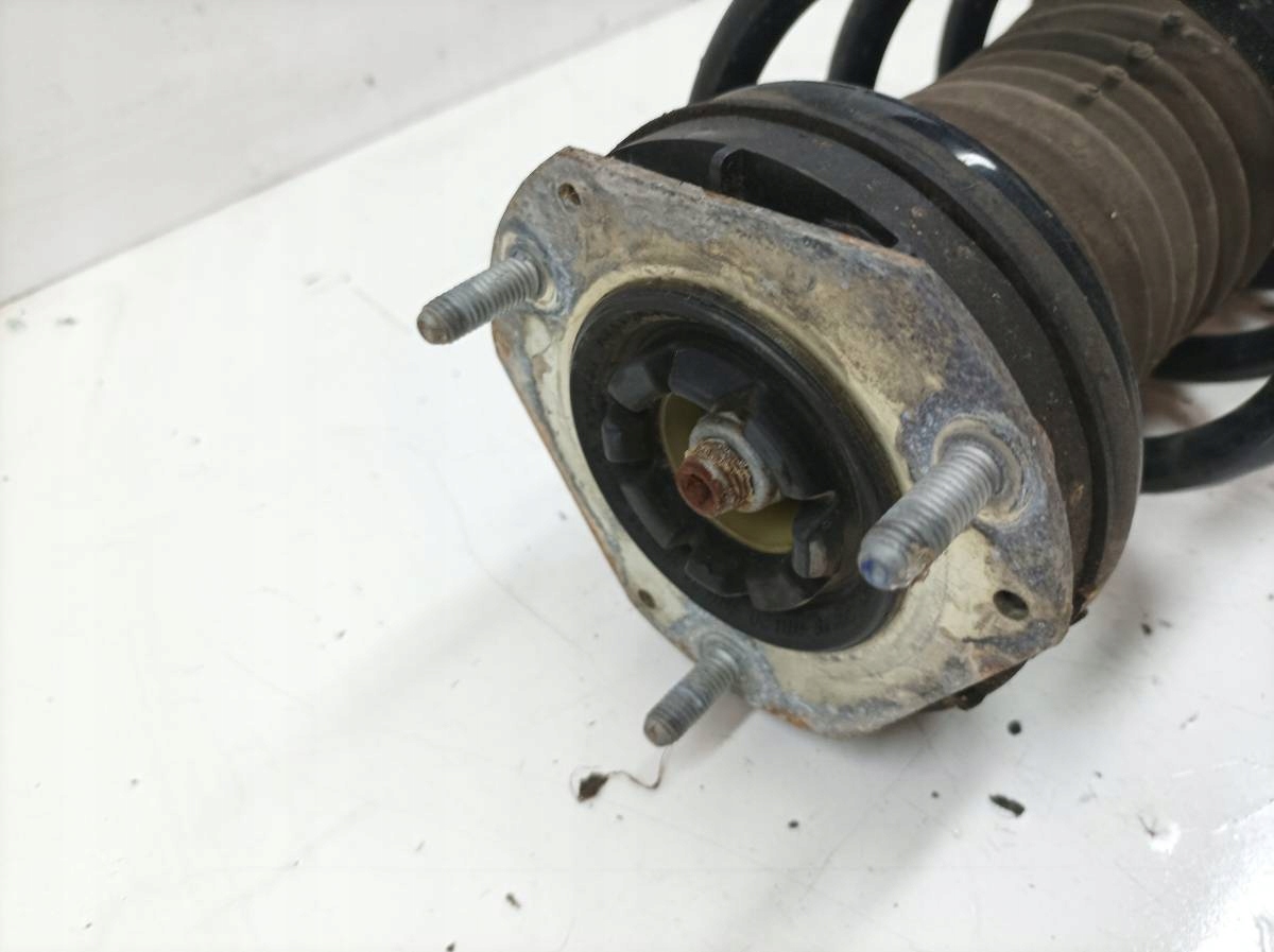 shock absorber right front 1.5 D Ford Transit Courier and (2014- )