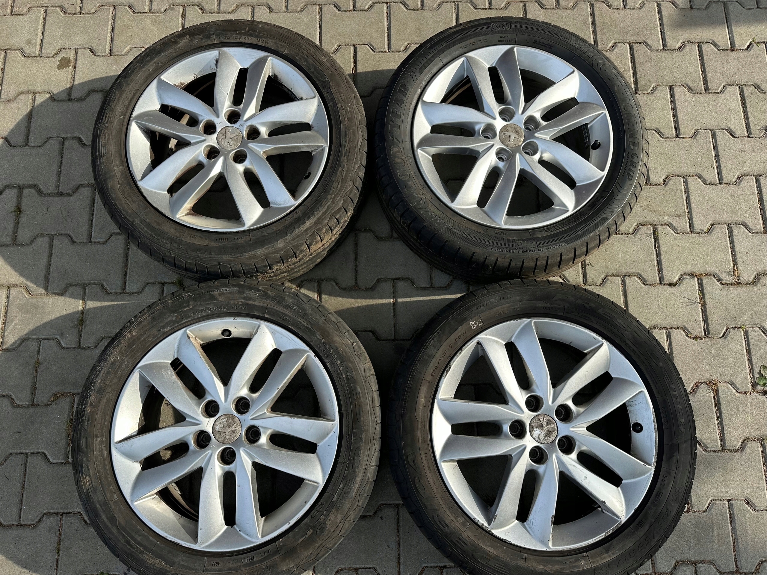 PEUGEOT 508 I FELGI 17 KOLA OPONY 215/55/17 za 1200.00PLN z KRAKOW 
