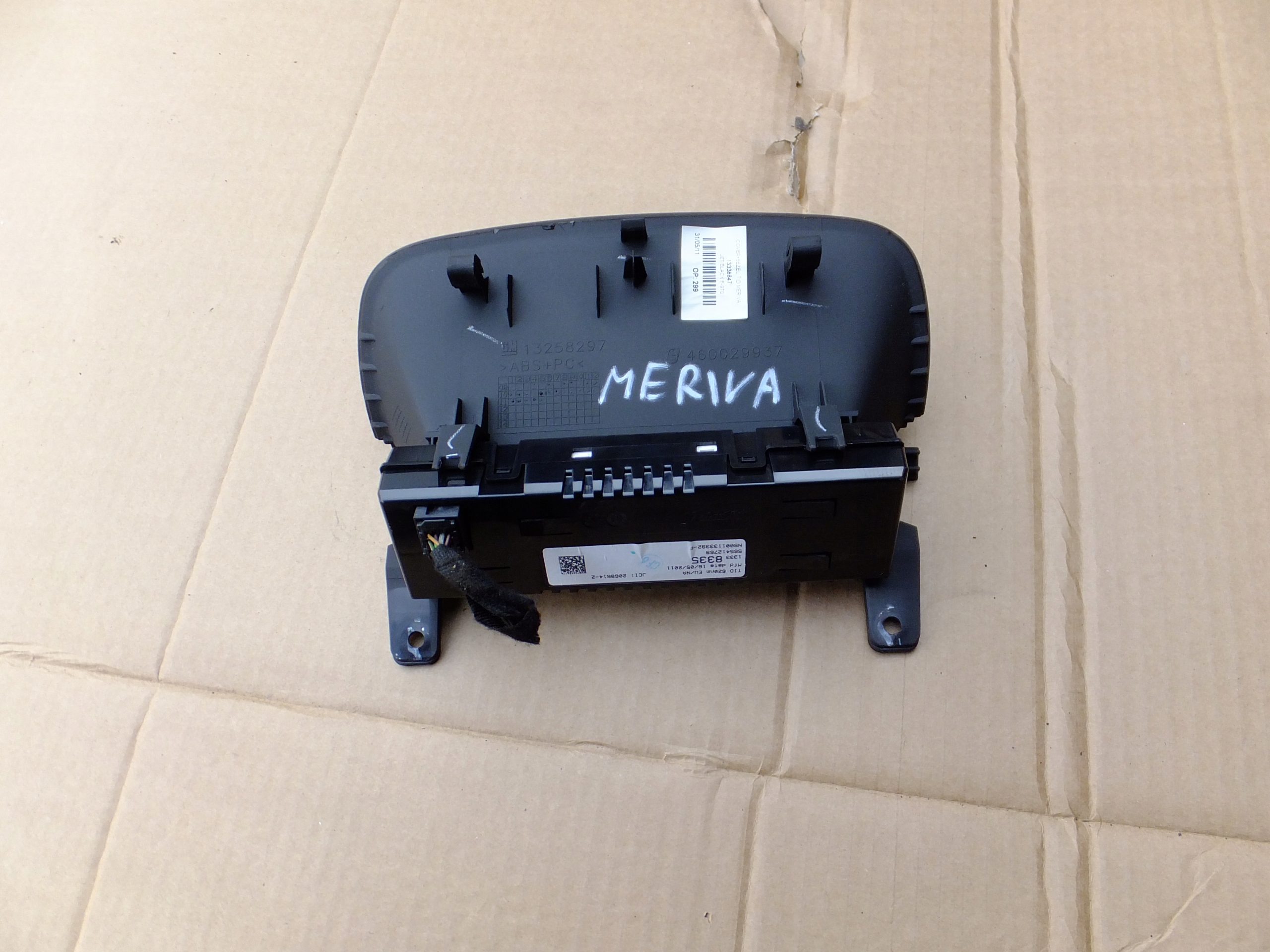 display opel meriva B 2010r 13338335