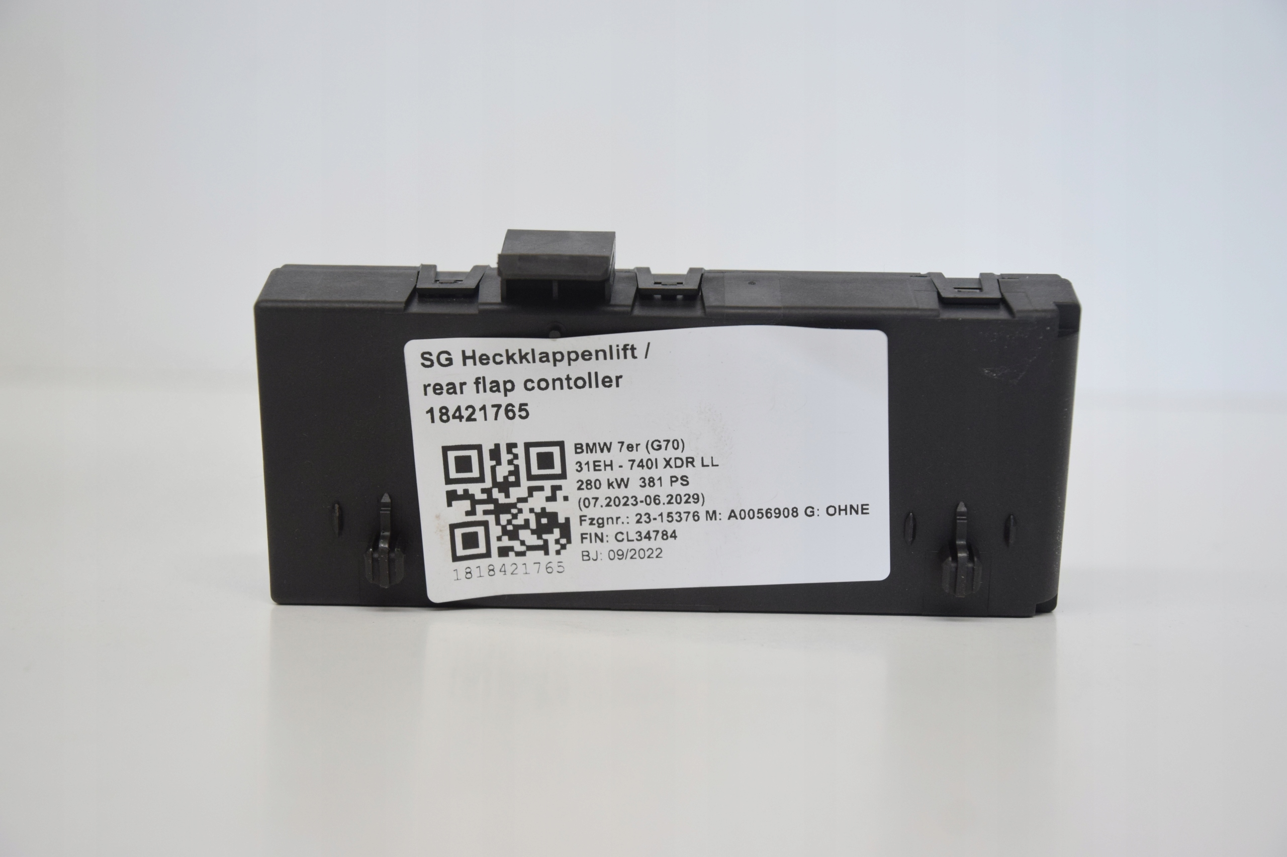 module control unit bonnet BMW 2 U06 X1 U11 X2 U10 5 G60 7 G70 XM G09