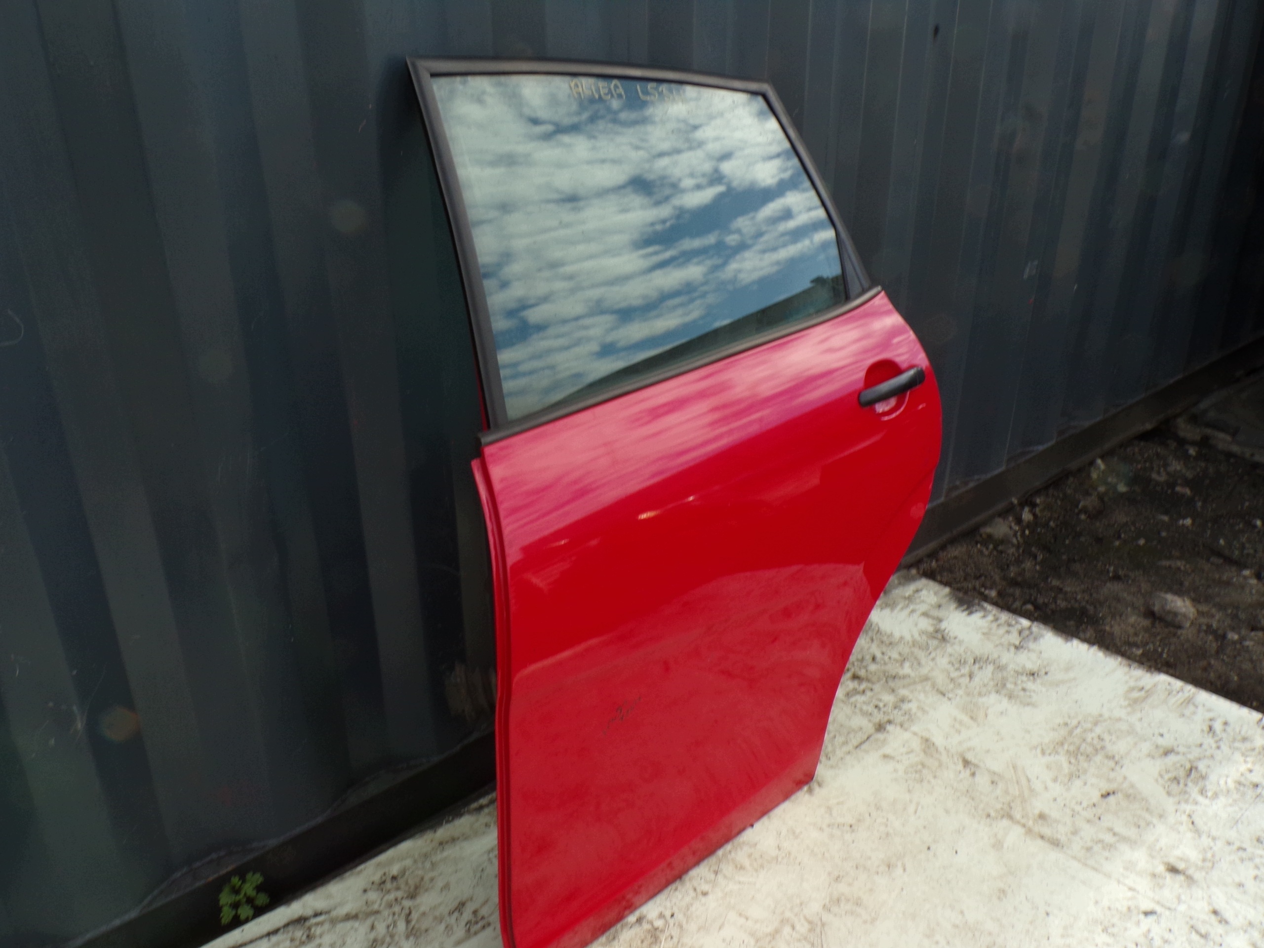 door left rear. SEAT TOLEDO ALTEA colour L53H