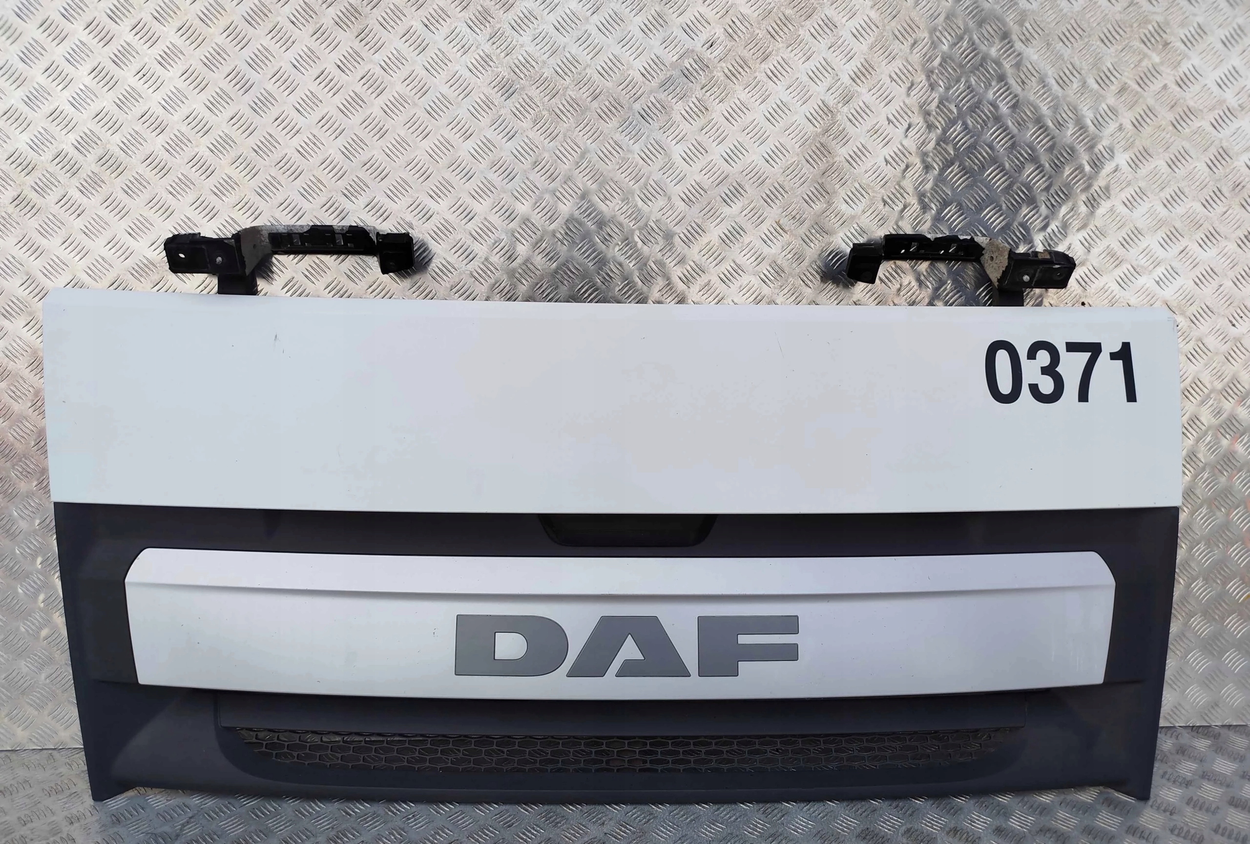 ATRAPA GÓRNA MASKA DAF CF EURO 6