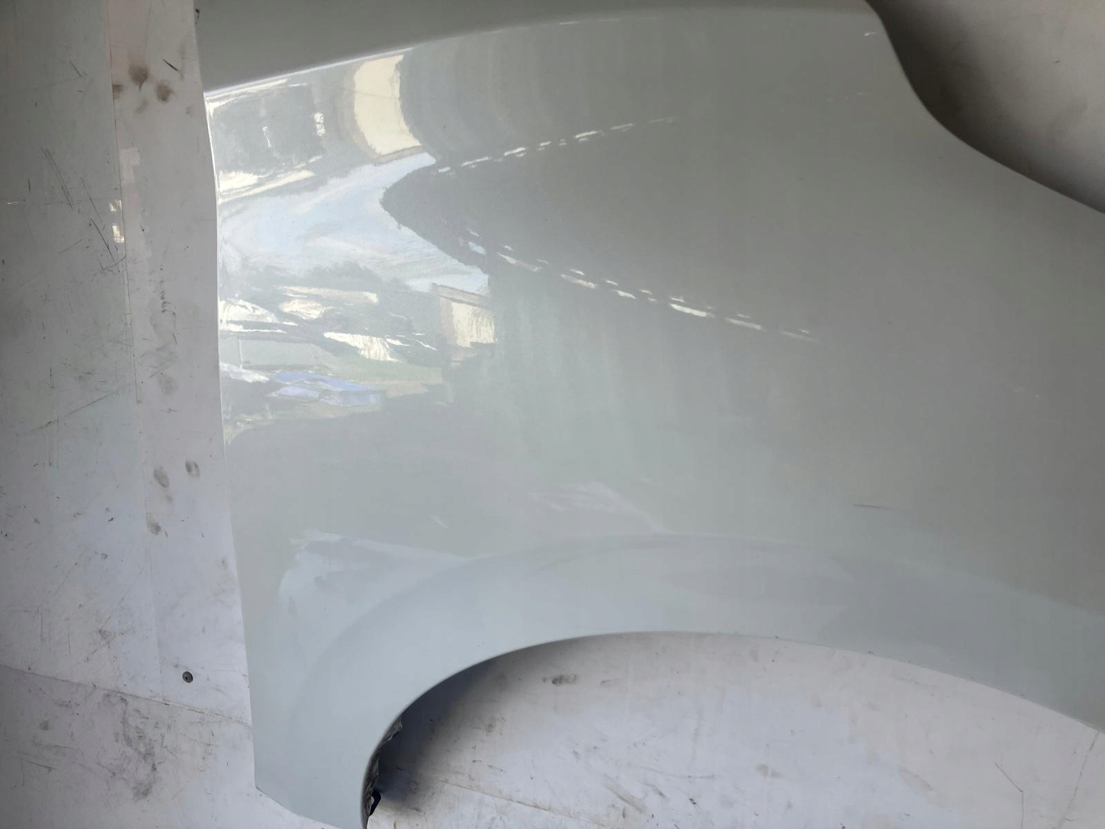 fender right front NISSAN MICRA K14 TEQNC PERLA