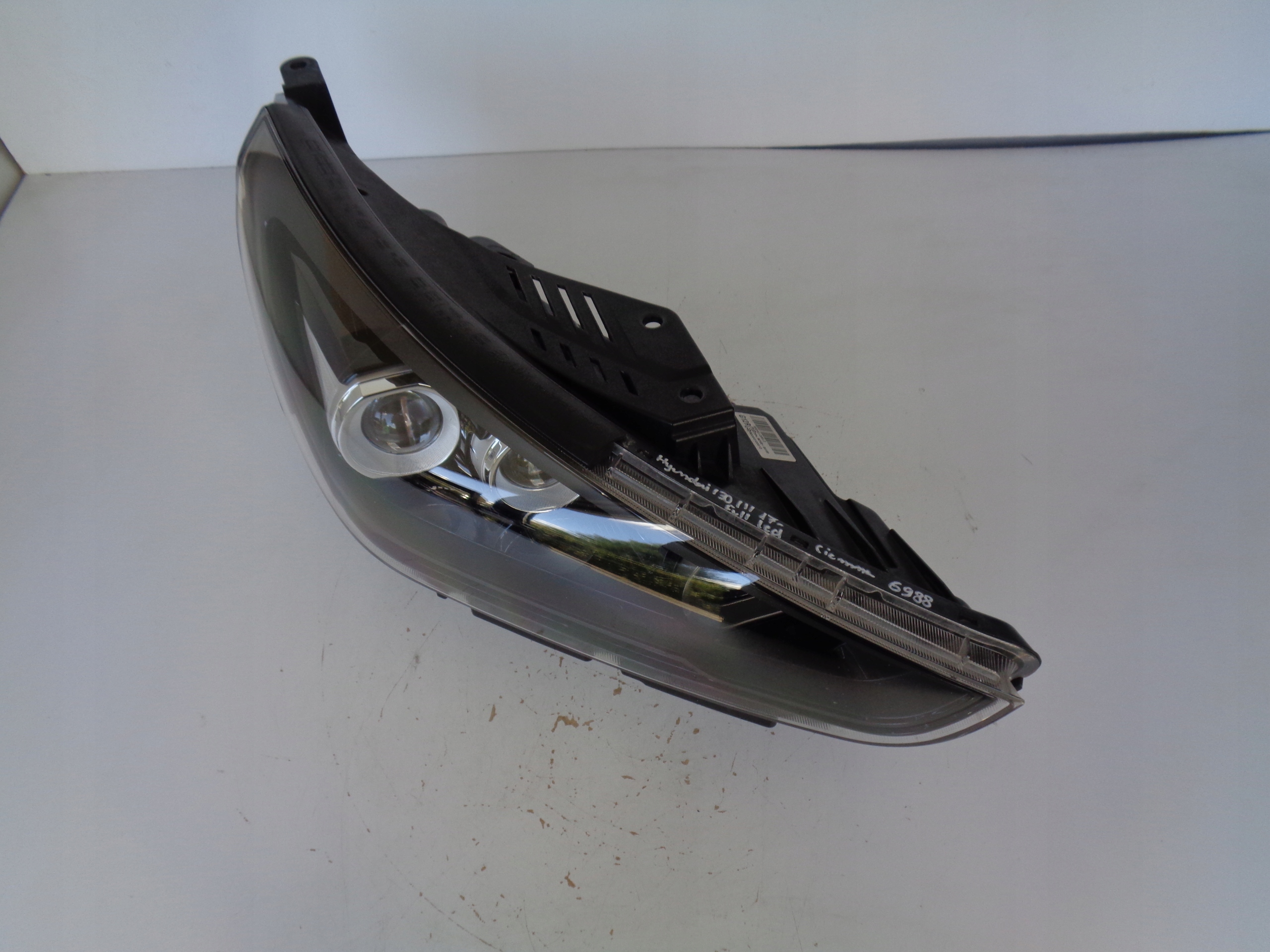 light right REFLEKTOR HYUNDAI I30 III 17- FULL LED black