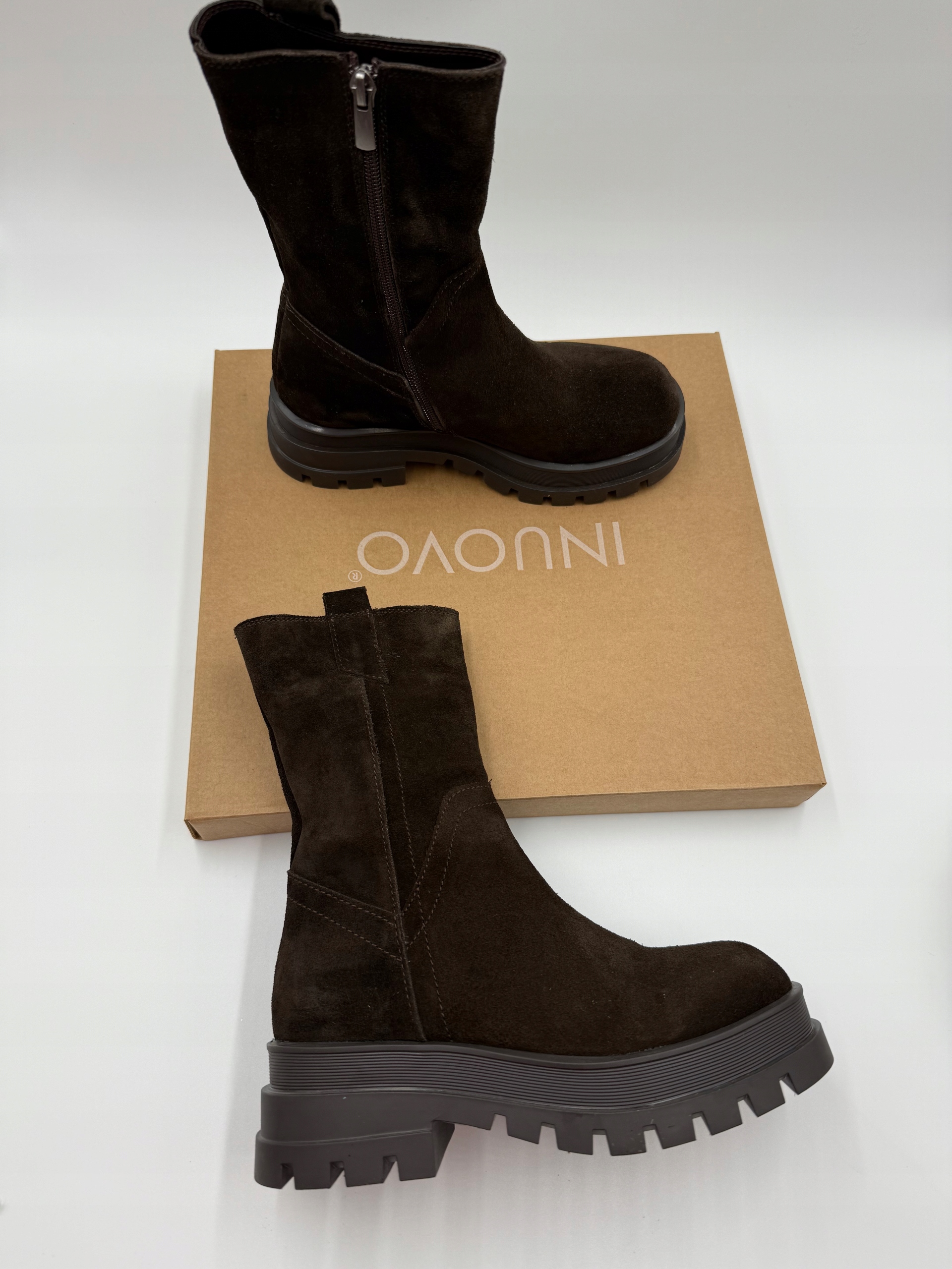 Inuovo Kotníkové Boty 36r