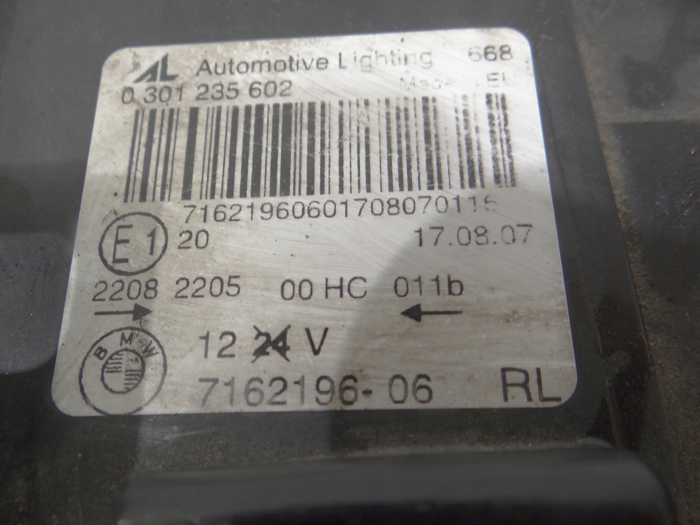 light right front BMW X3 E83 LCI OE 7162196